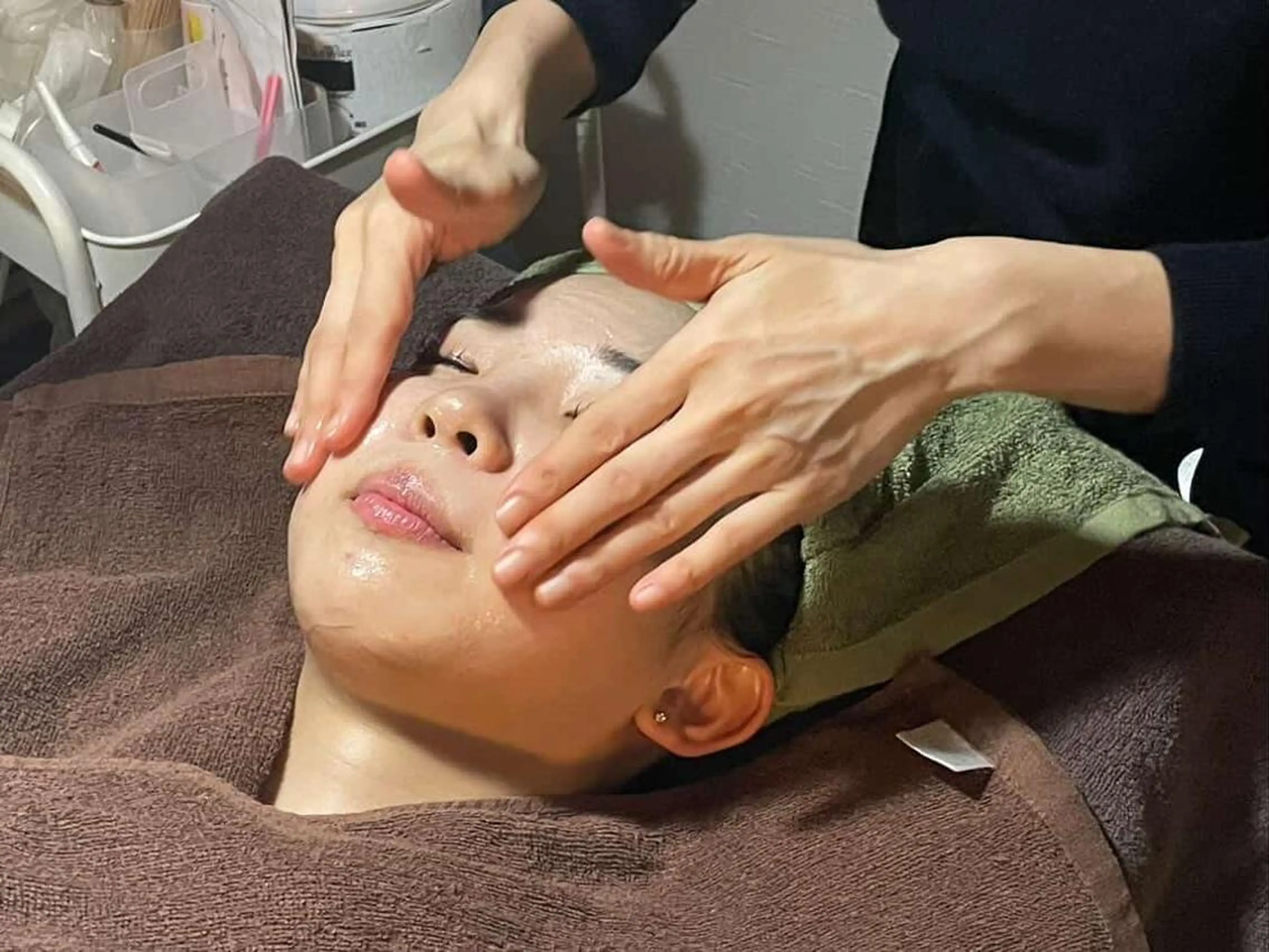 【ボディケア💆人気NO3】小顔矯正マッサージ40分［むくみ/たるみ/乾燥/小顔］の写真