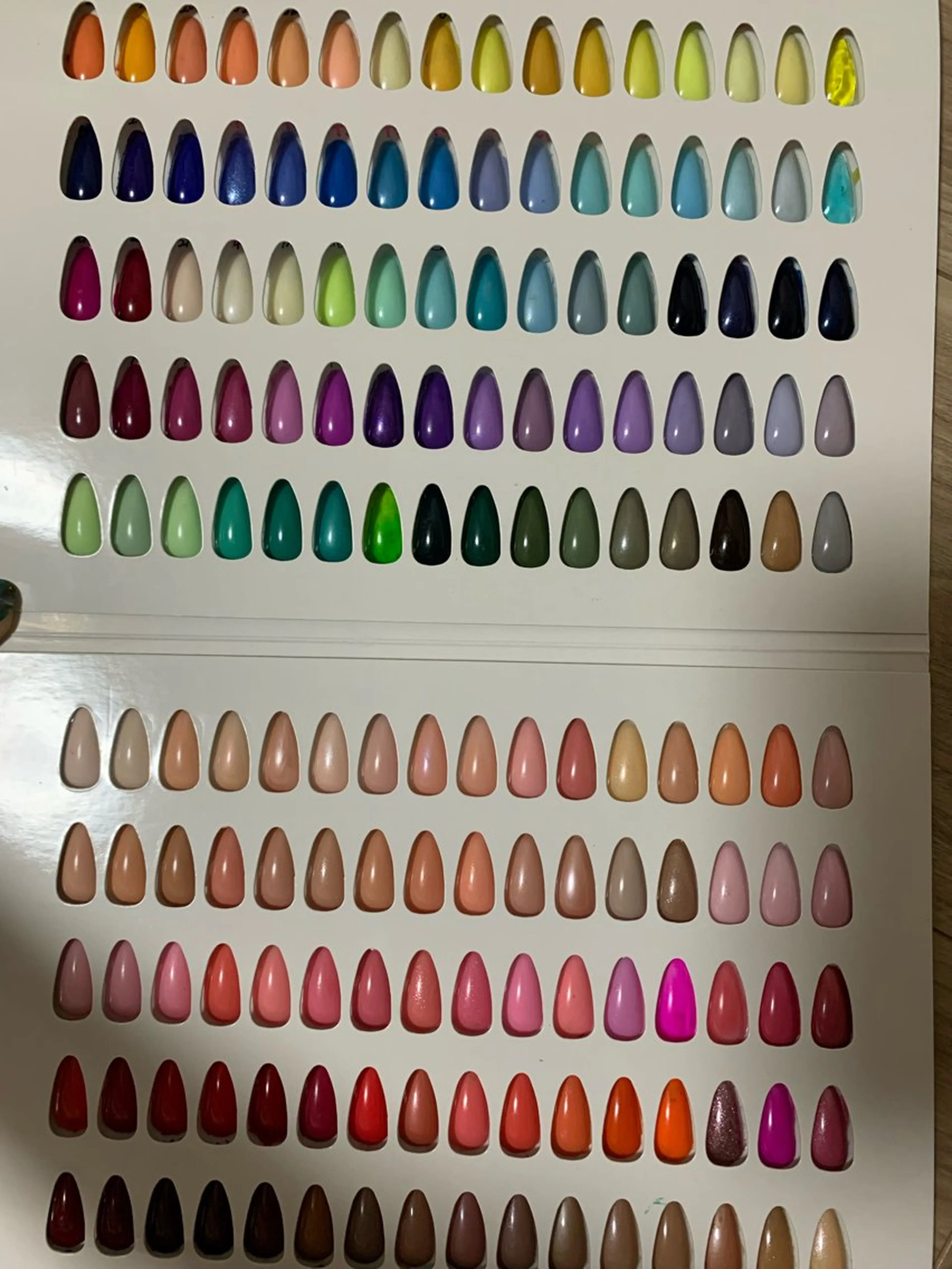 ネイル プライベートサロン Featherのネイルデザイン