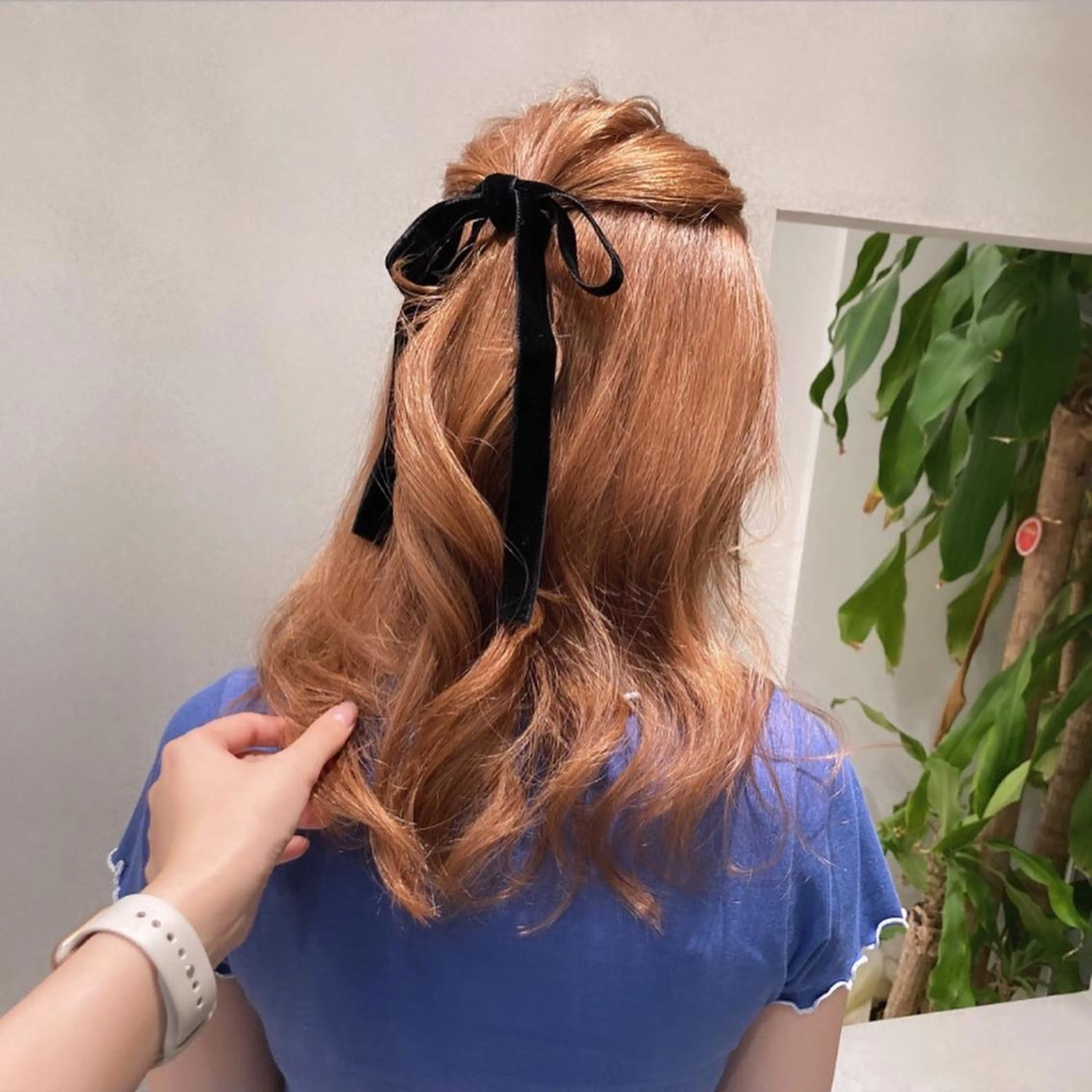 セミロング カラー octo所属・梅澤 杏菜のヘアスタイル