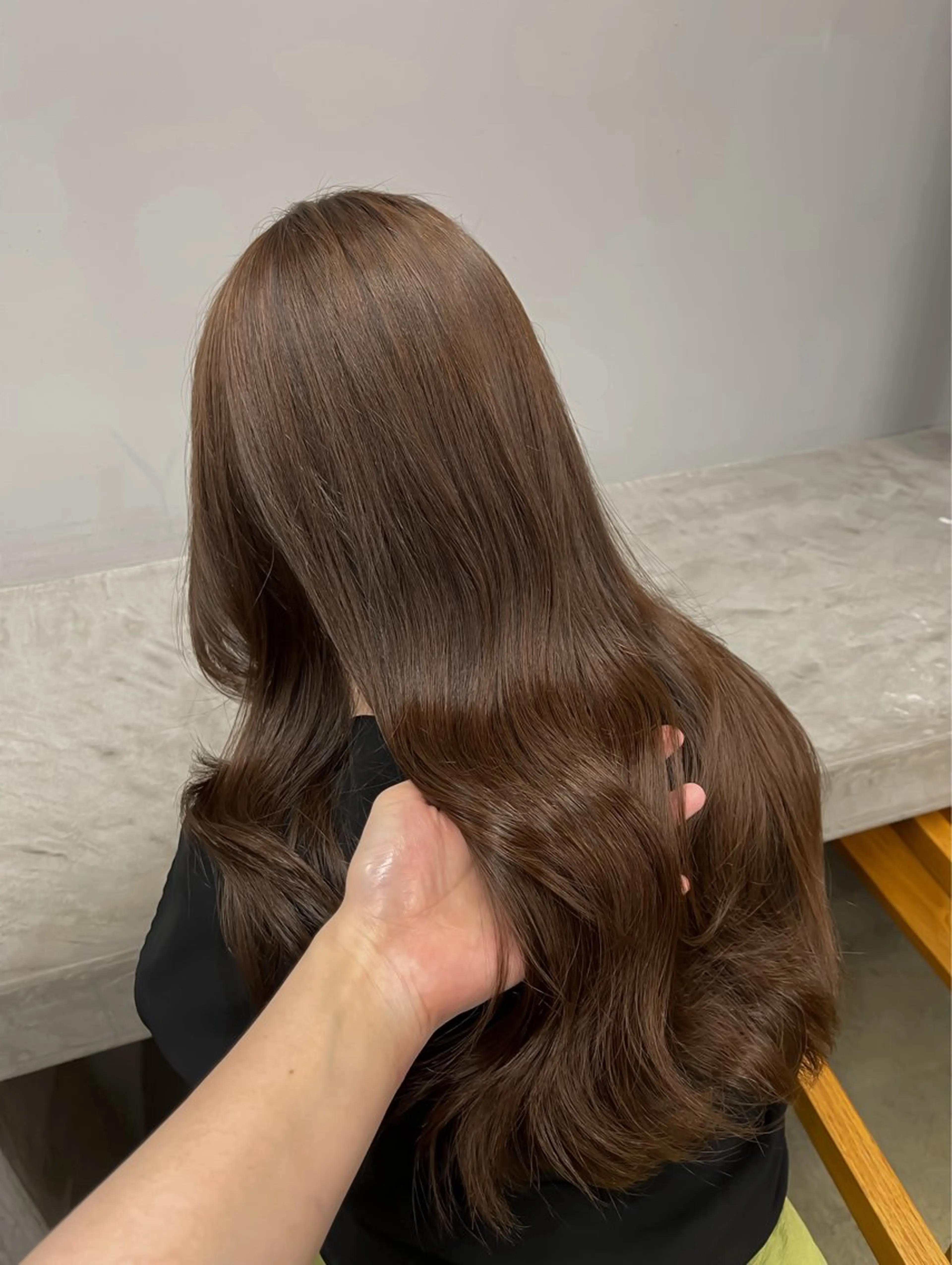 ロング カラー 愛莉/ラベンダー/ ベージュ/ブラウンのヘアスタイル