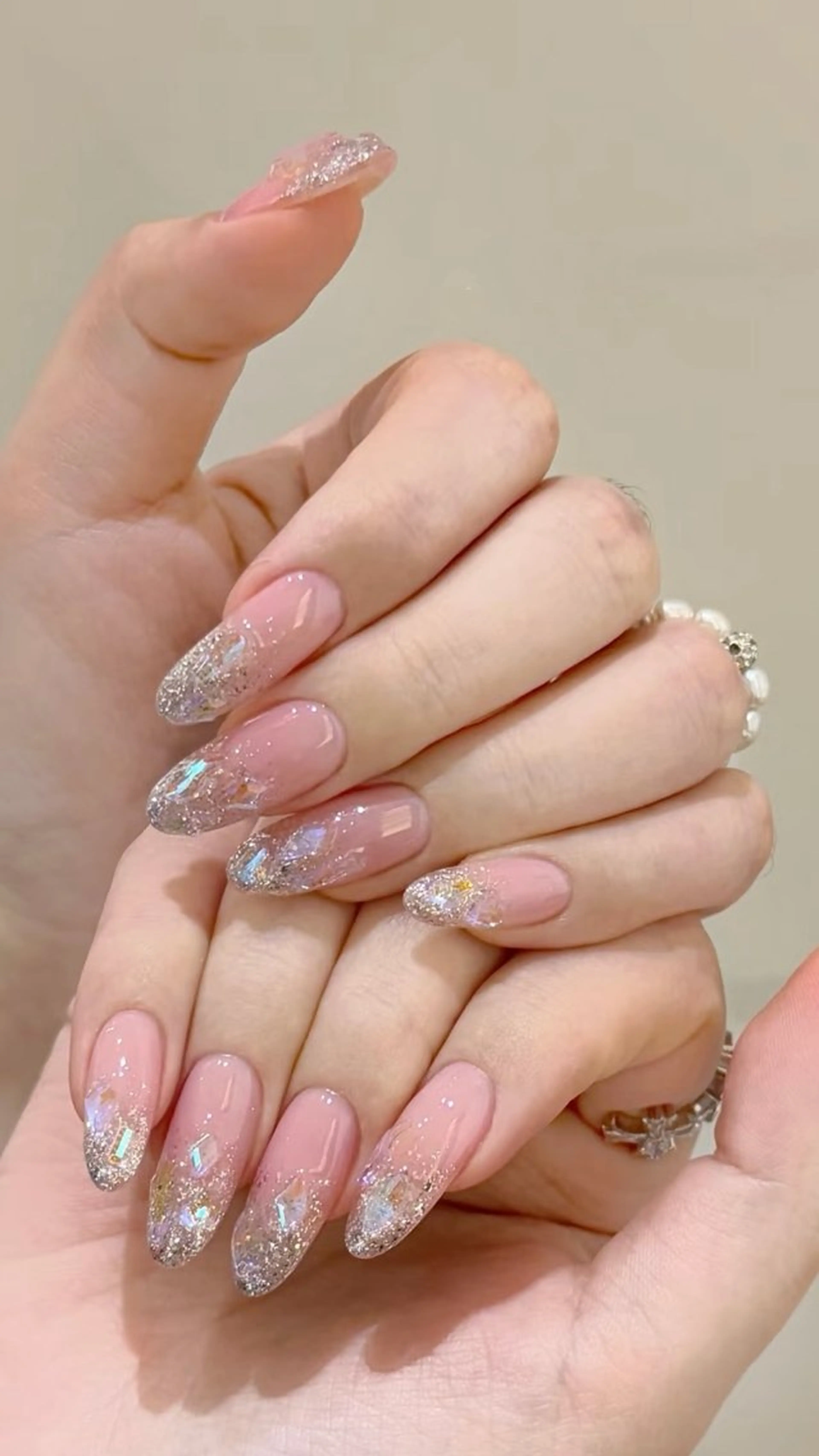 🌟【初回チップオフ無料】🌟可愛い氷ワンホンネイルの写真