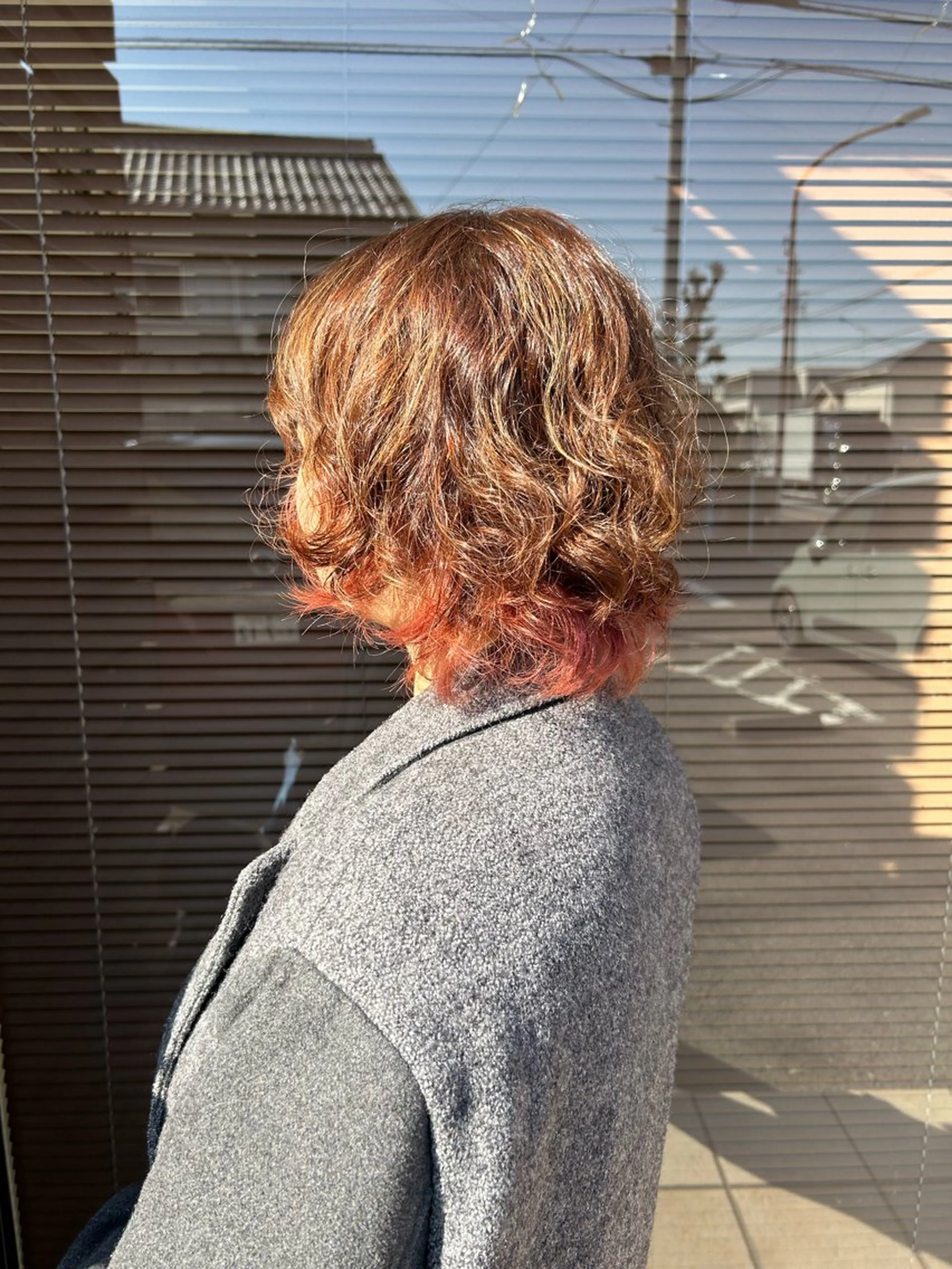 ショート ヘアカラー ボブ/切りっぱなし/ 艶カラー/吉川清保のヘアスタイル