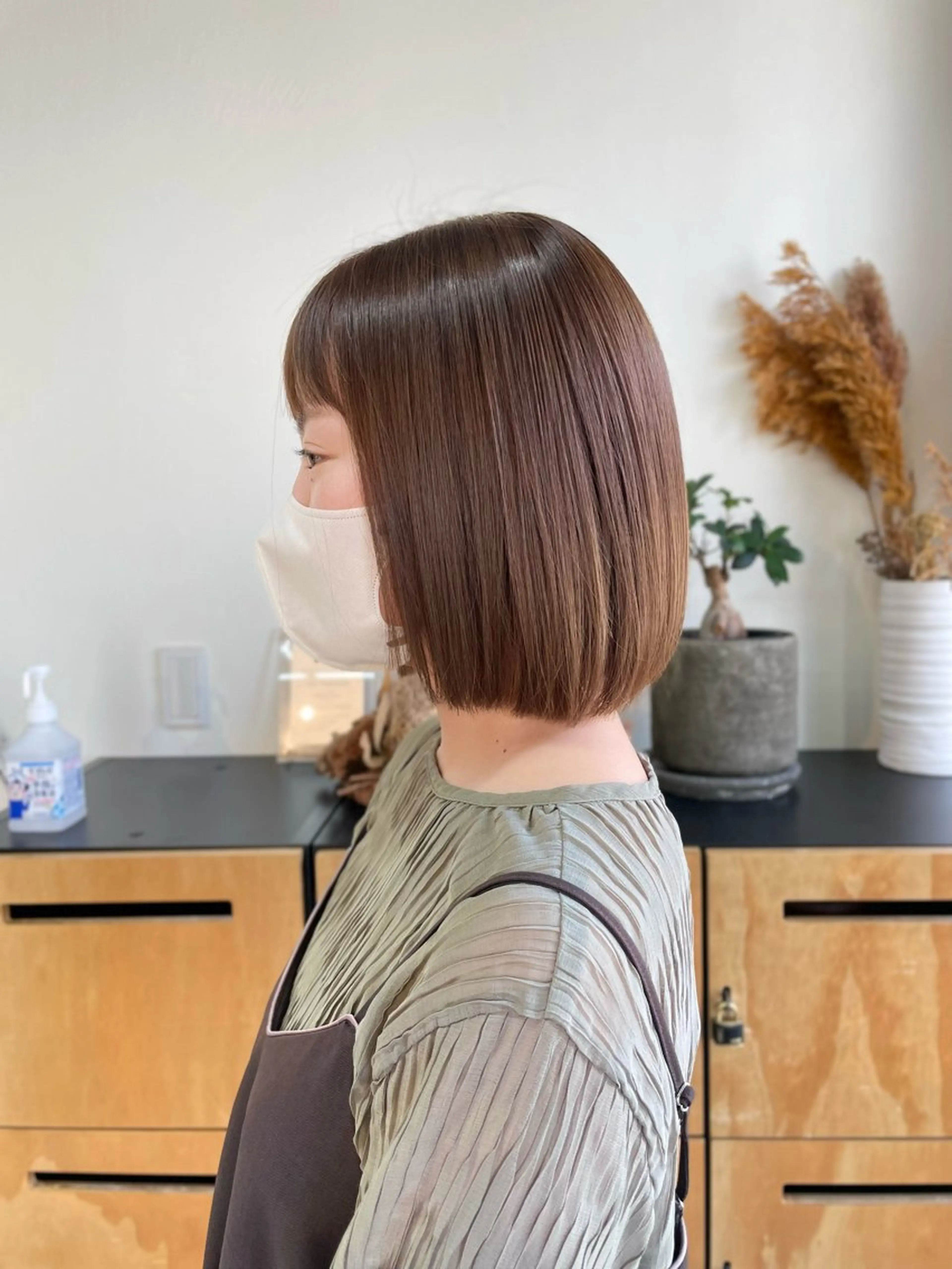 ミディアム カラー ベージュカラー ブラウンカラー ブラウンベージュ 透明感カラー ヘアカラー noa.所属・🎨カラー専門家🎨 チャーリーのヘアスタイル