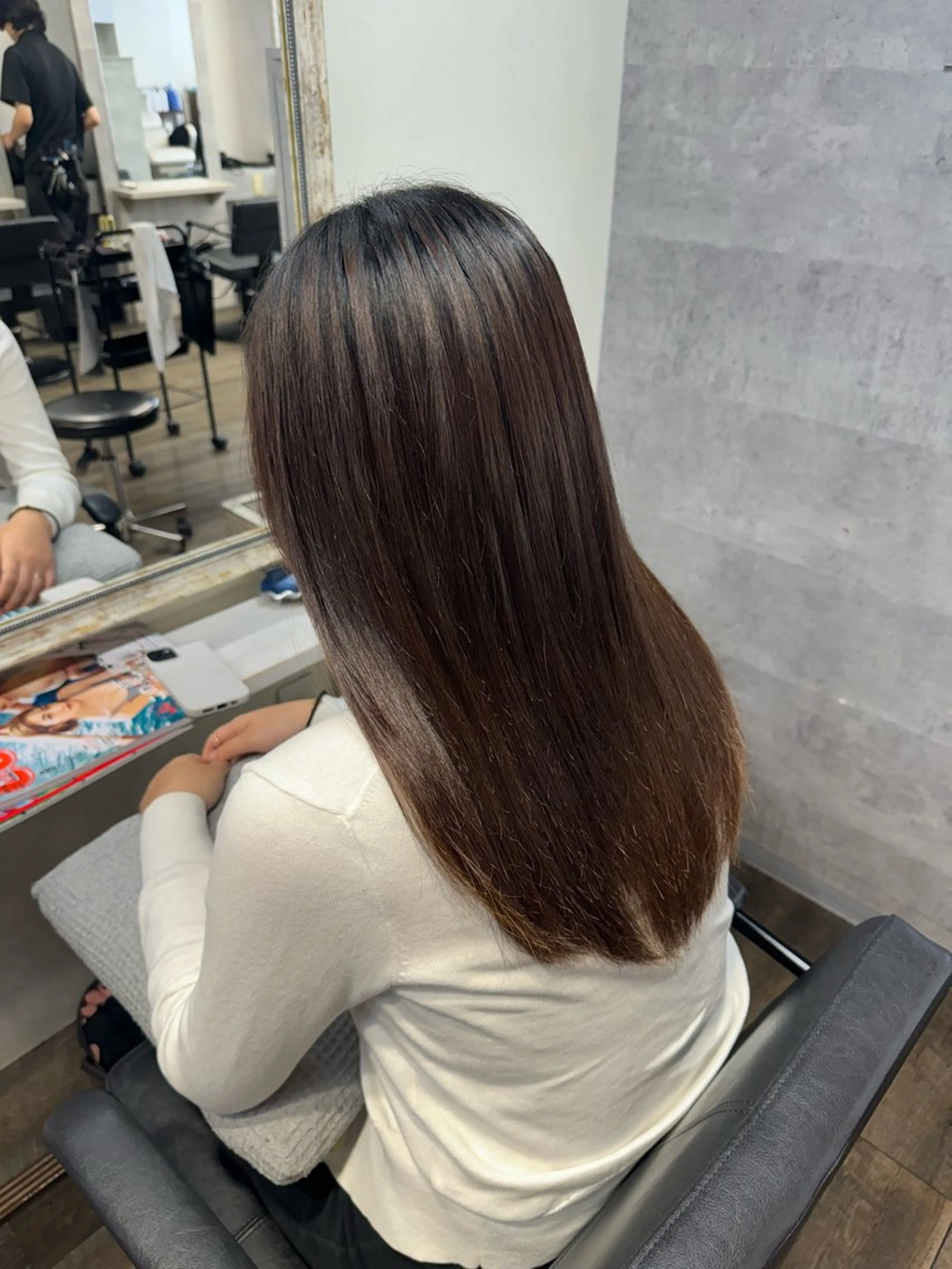 セミロング Rena/メンズヘア /ワンホンヘアのヘアスタイル