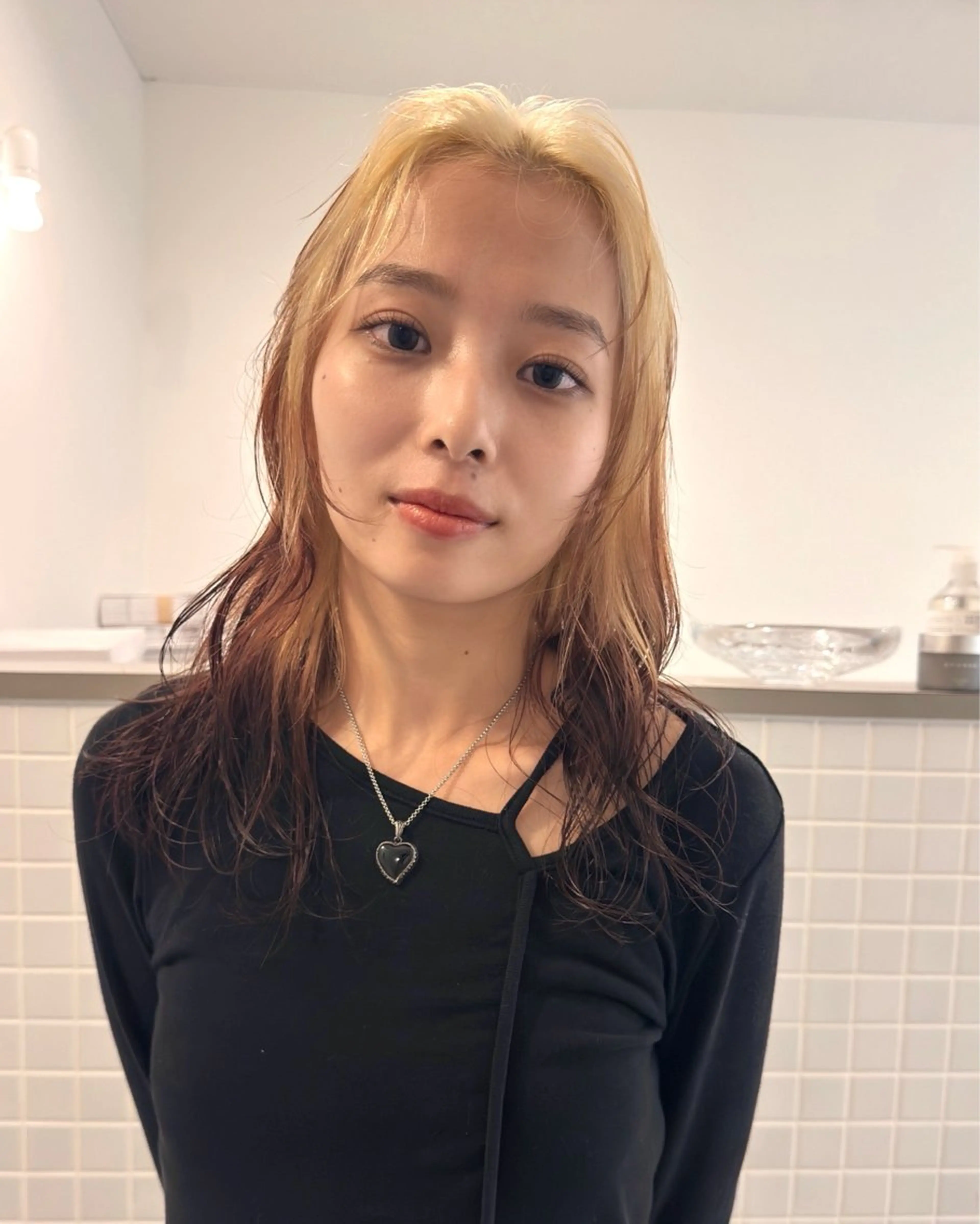 ミディアム カラー ウルフカット カット ヘアカラー トリートメント デザイン/ブリーチ Kaito🐩/栄のヘアスタイル