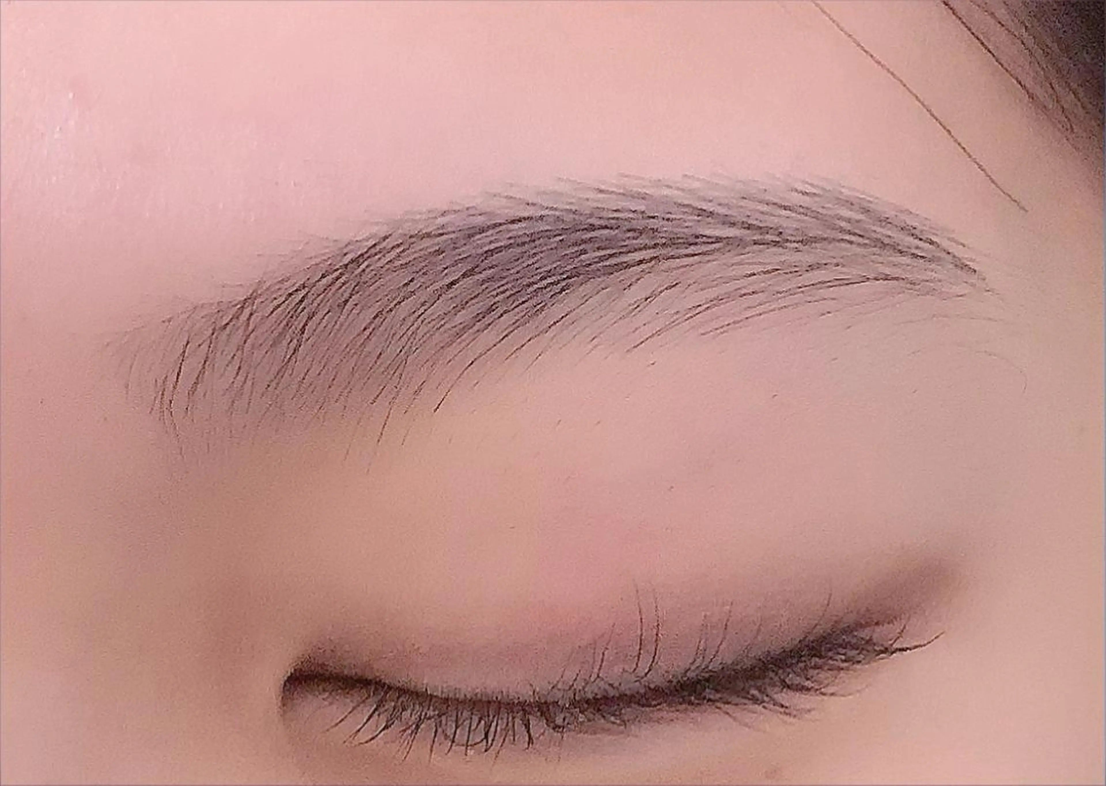 【女性専用】眉スタイリングの写真