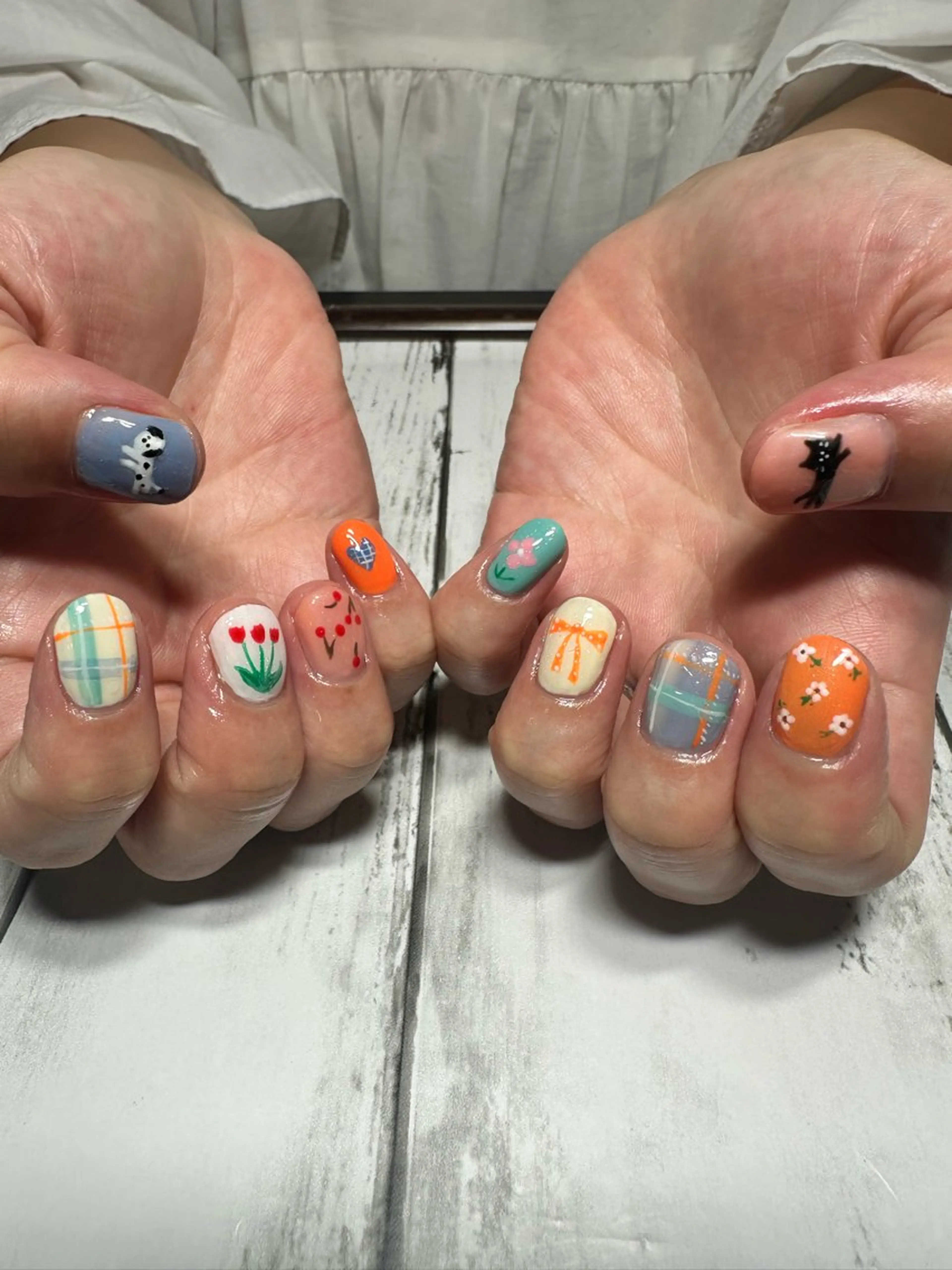 ネイル e.nail所属・🍎吉田 恵里🍎のネイルデザイン