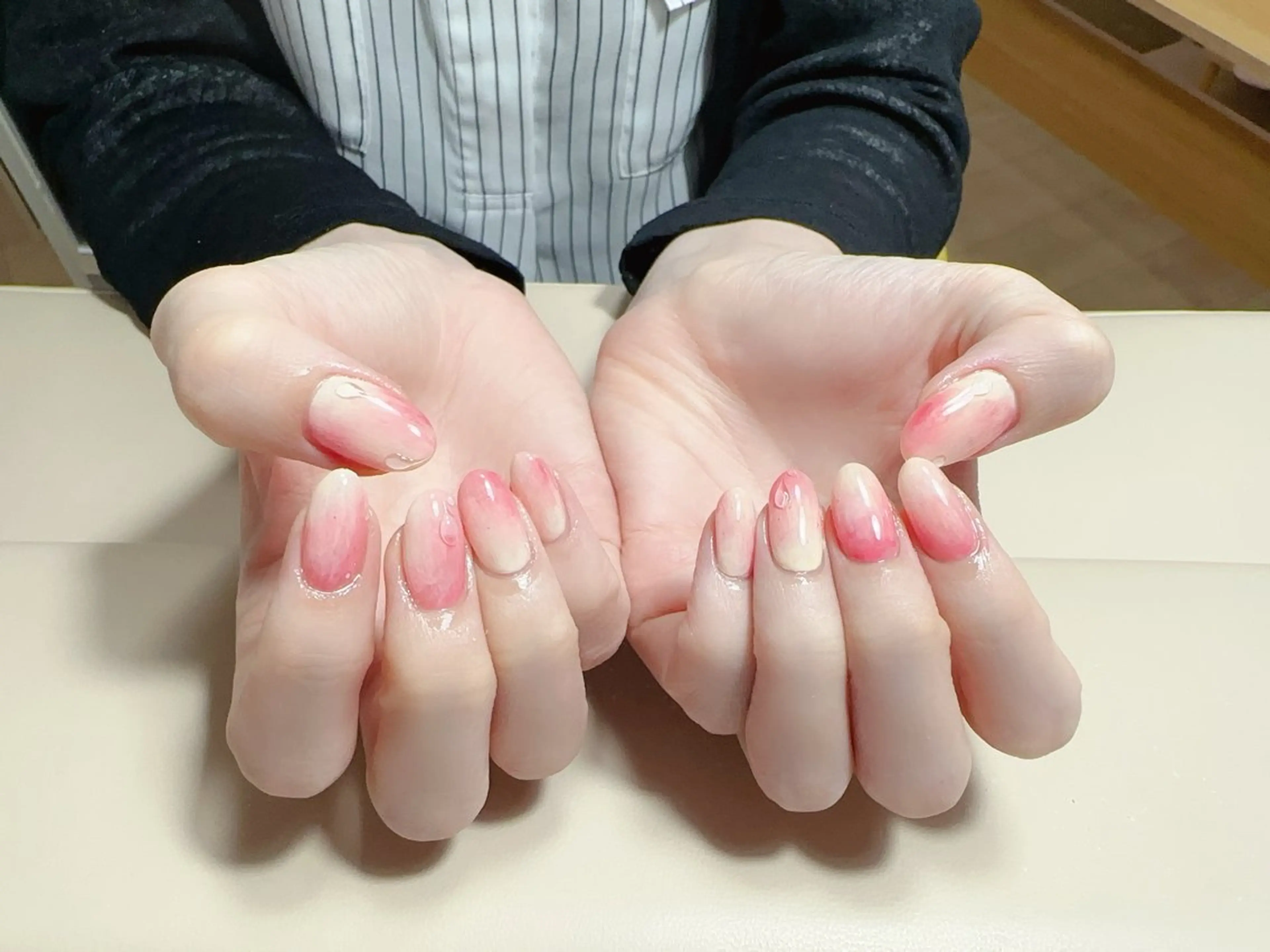 ネイル ハンドネイル NAIL CIRCLESのネイルデザイン