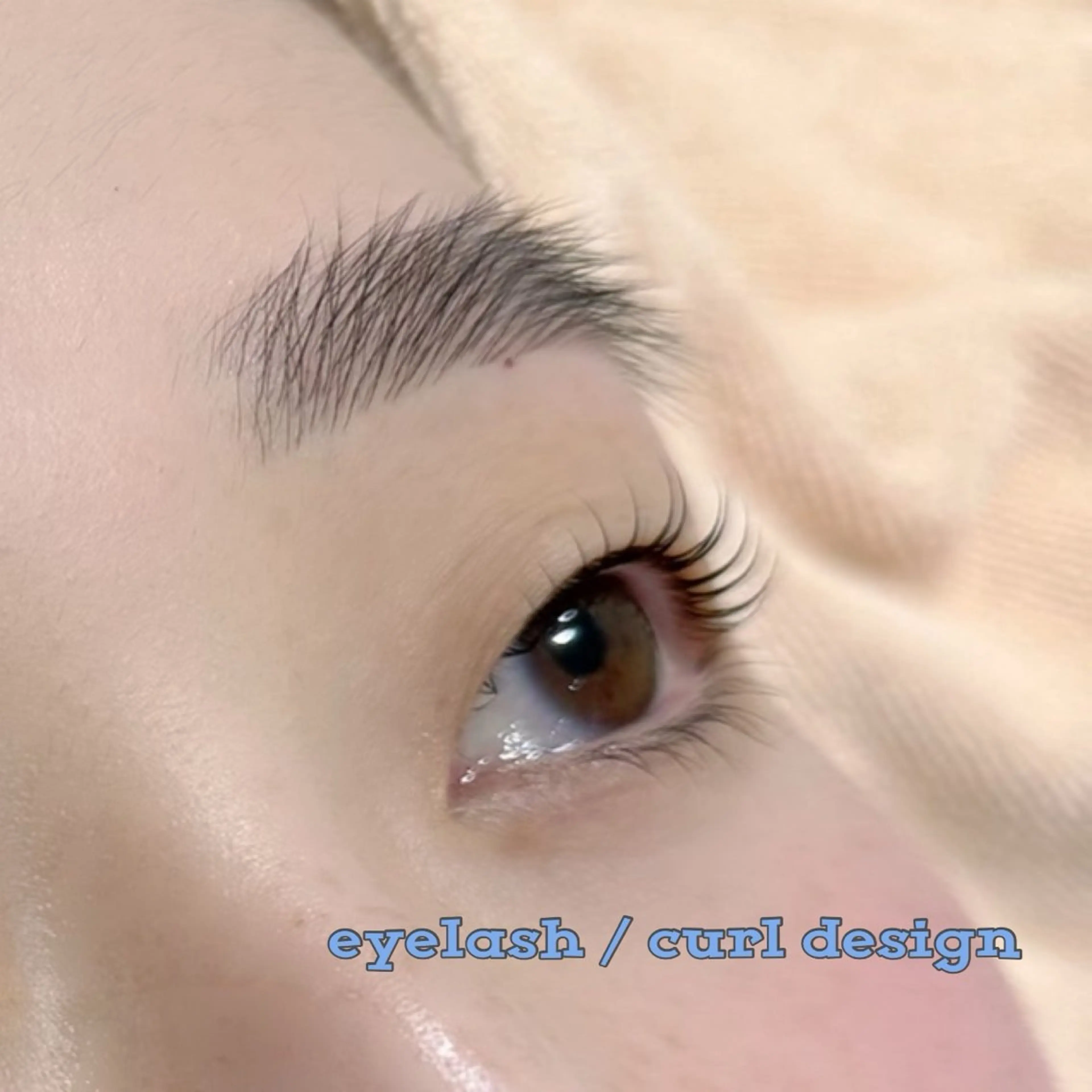 マツエク・マツパ ナチュラル マツパ Eyepreme渋谷店所属・eyepreme aoiの眉毛・アイブロウイメージ