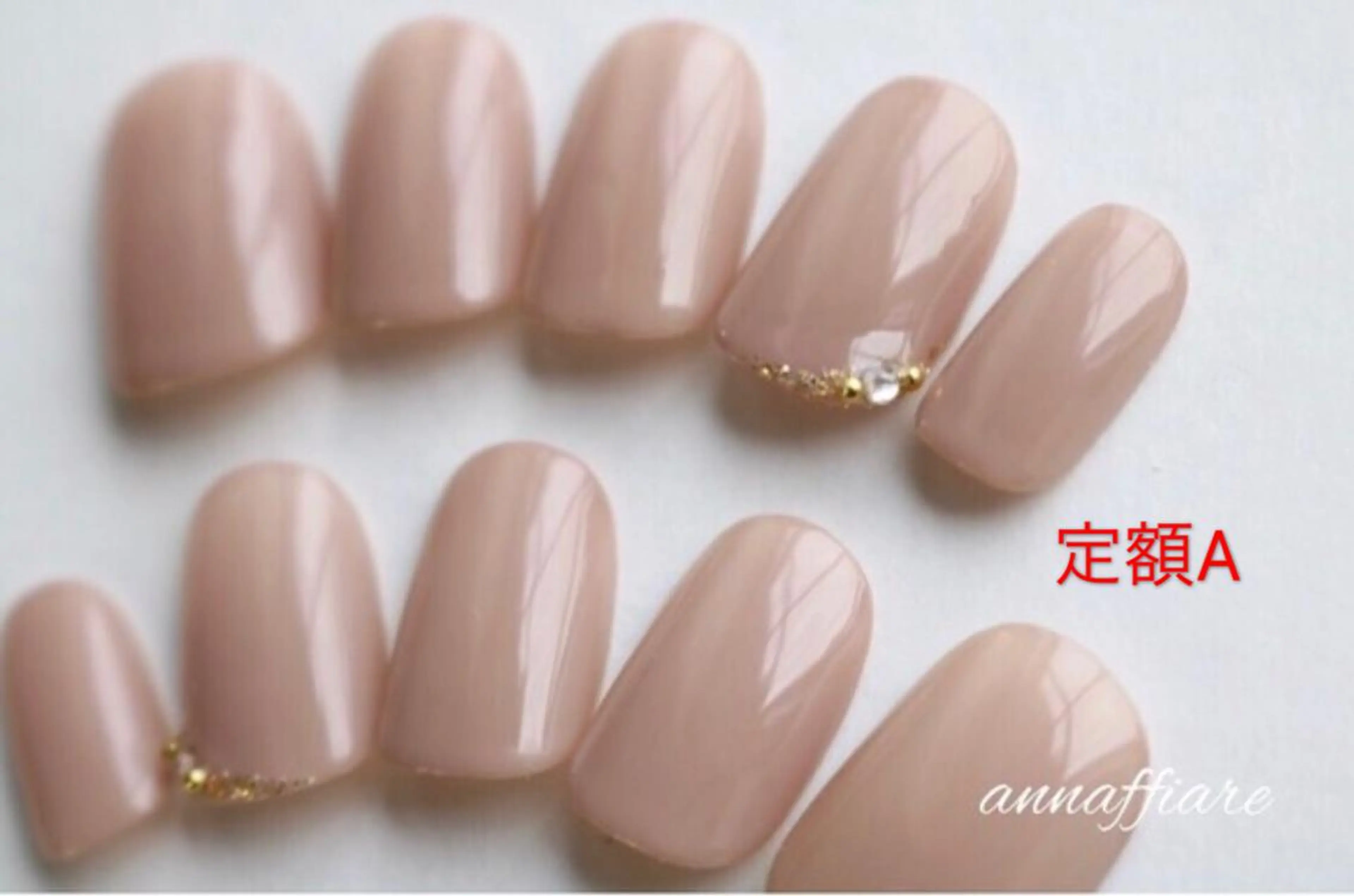 ミディアム ネイル 長さ出し専門 nynaのネイルデザイン