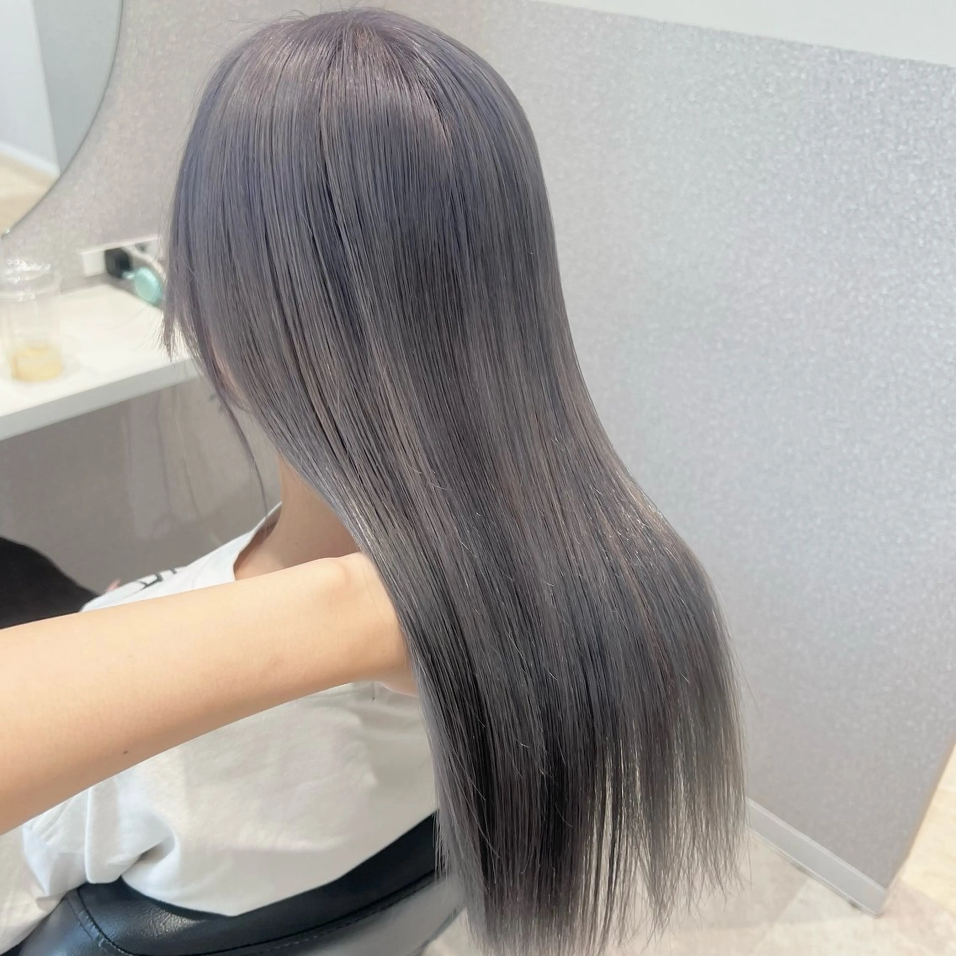 セミロング 💖暖色・ハイトーン 🐈みおり💖のヘアスタイル