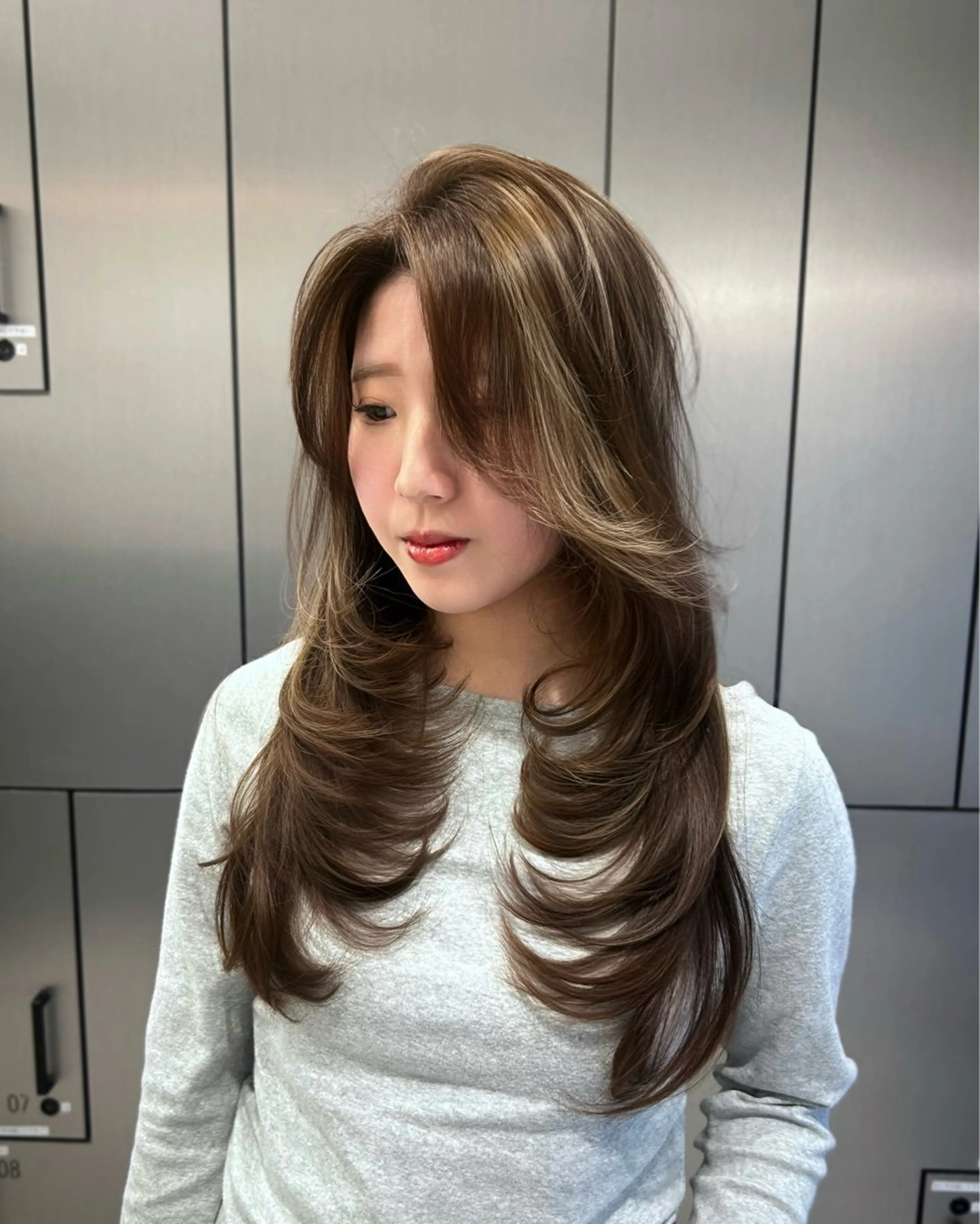 ロング レイヤーカット カット ヘアカラー 大人レイヤー/艶美髪 🇺🇸TOMONAのヘアスタイル