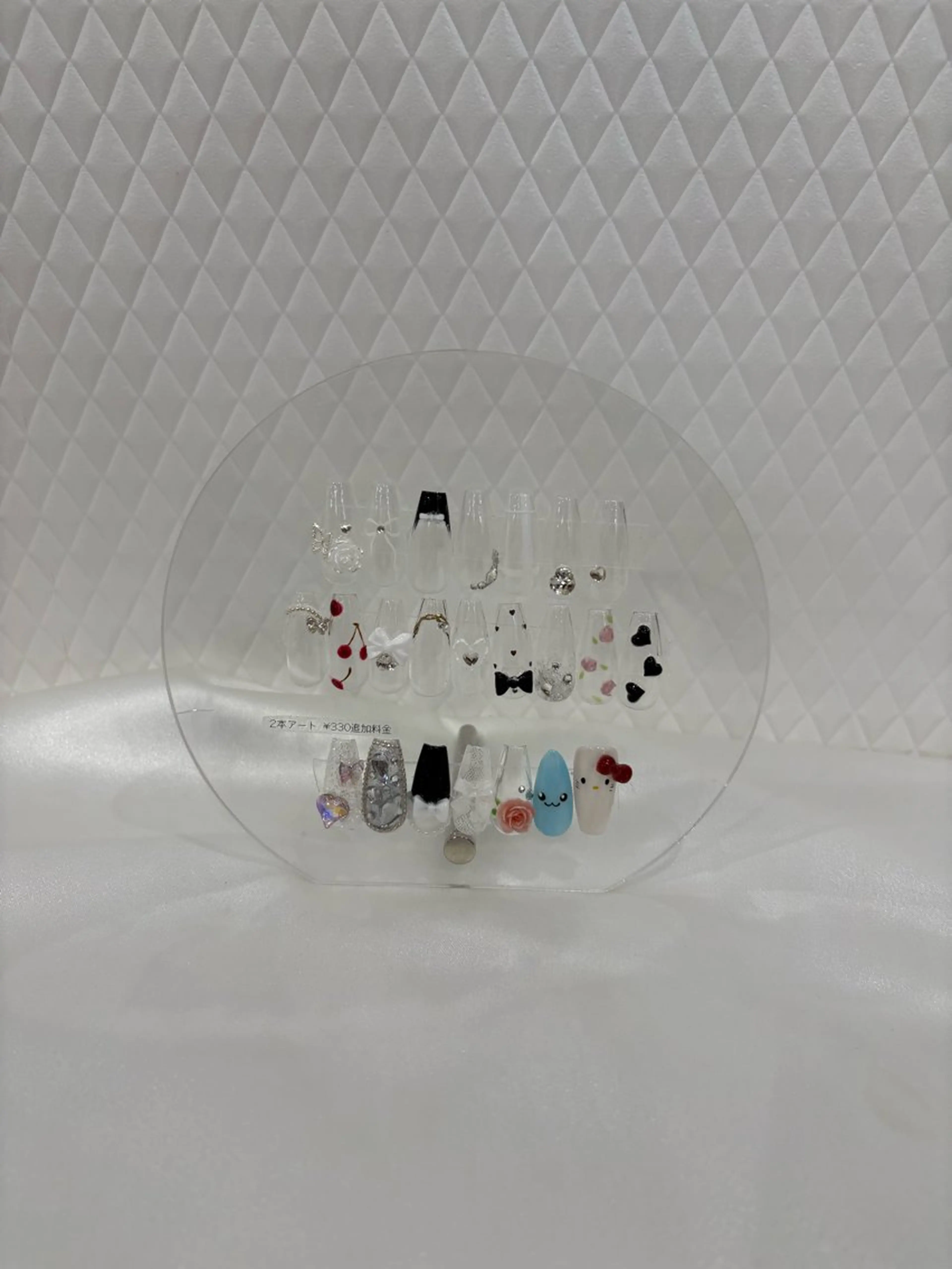 ネイル アートネイル ラメ(グリッター) ラメグラデーション マグネットネイル ワンカラーネイル ハンドネイル Hinata <lunon>のネイルデザイン