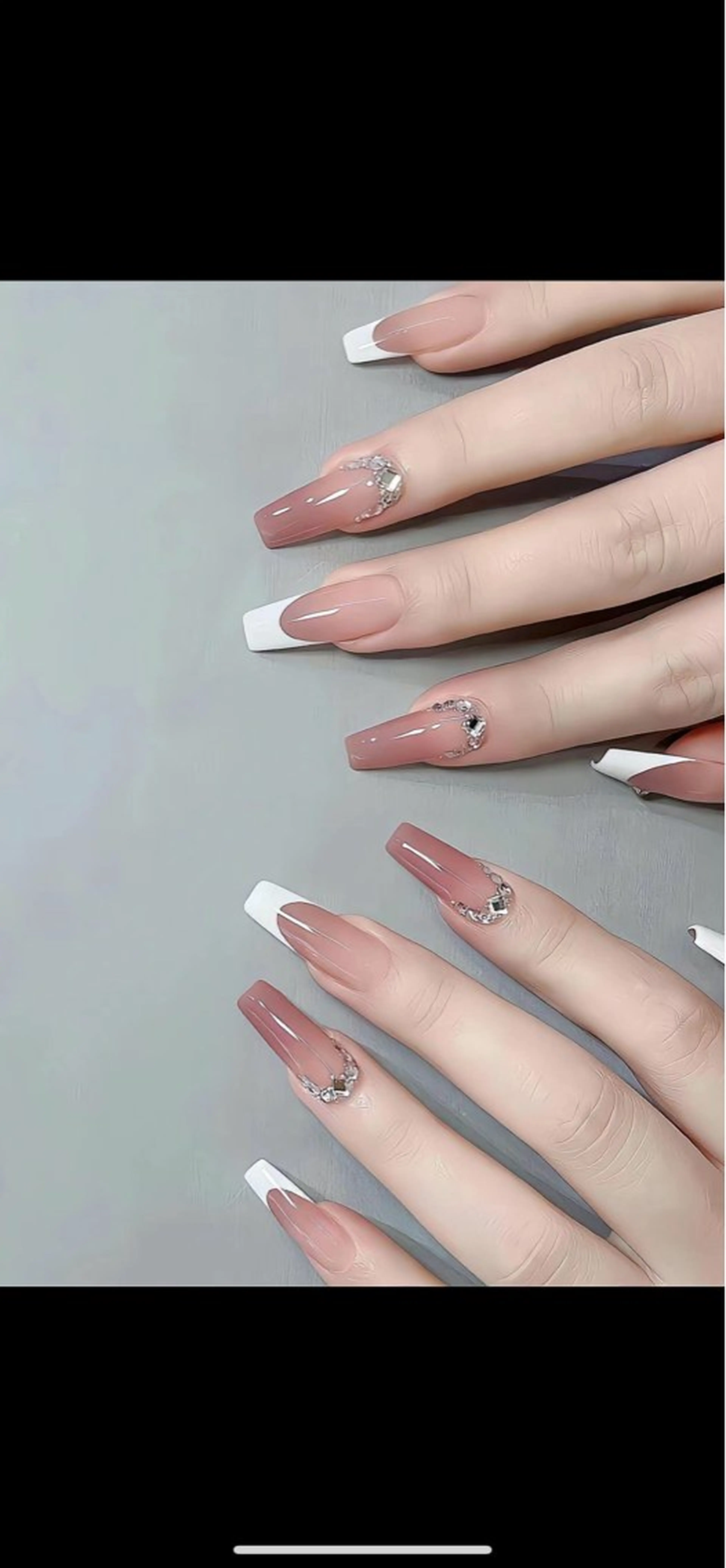 ネイル フレンチネイル ハンドネイル Ubuntu🎀 ネイルサロン✨のネイルデザイン