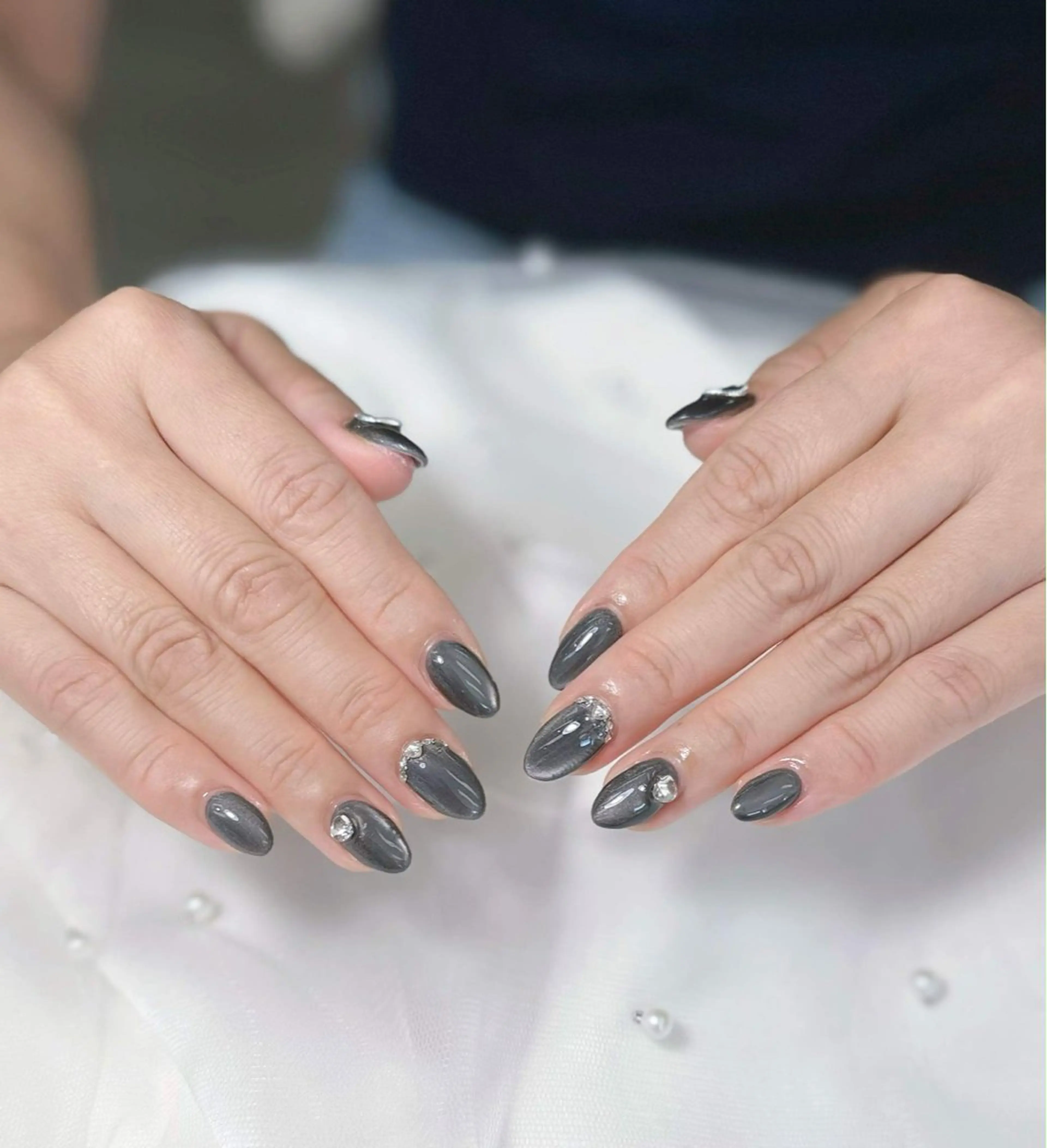 ショート 韓国風ヘア ハンドネイル Bibi beauty spa Osaka所属・Chann Channのネイルデザイン