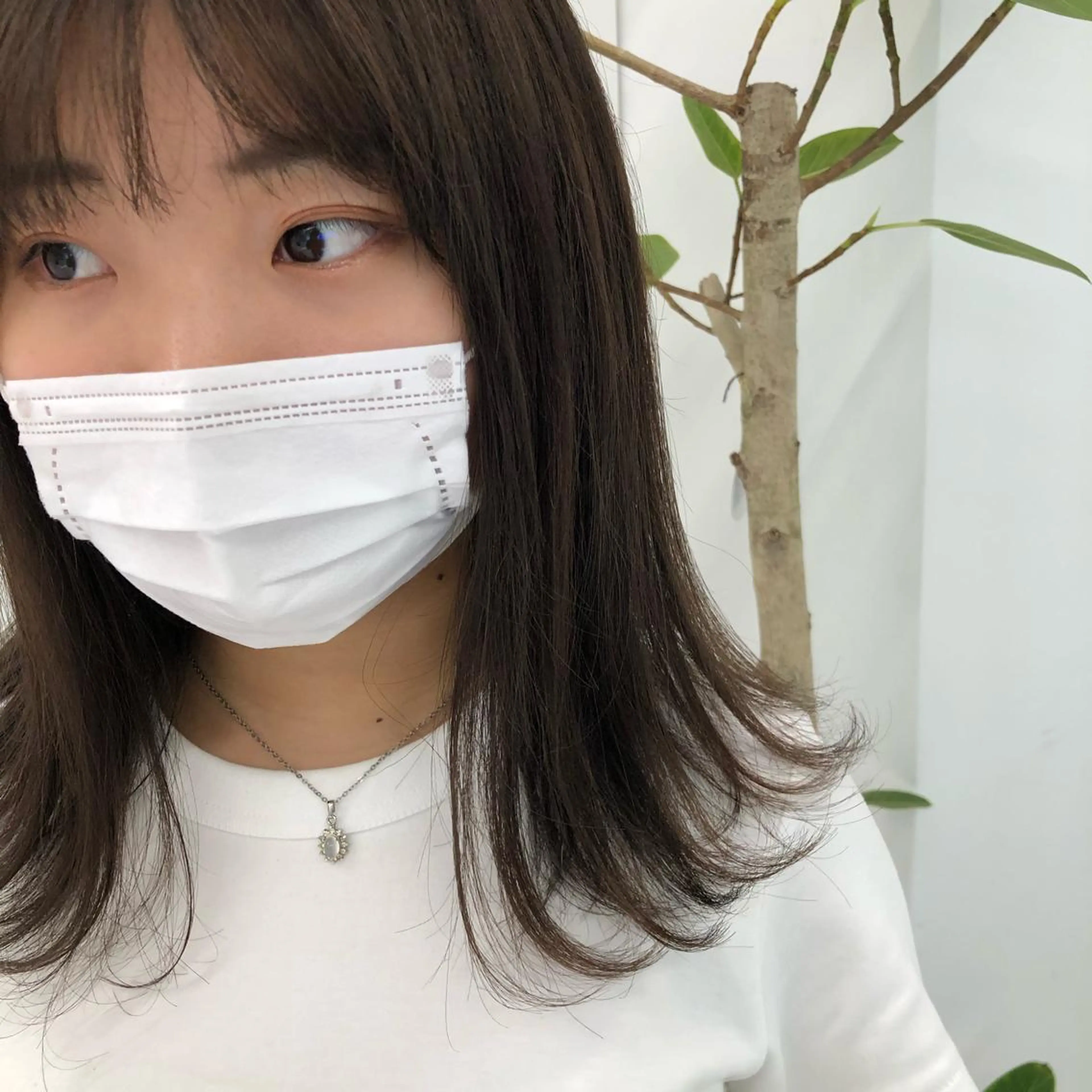 ミディアム カラー 韓国レイヤー 似合わせカラーのヘアスタイル