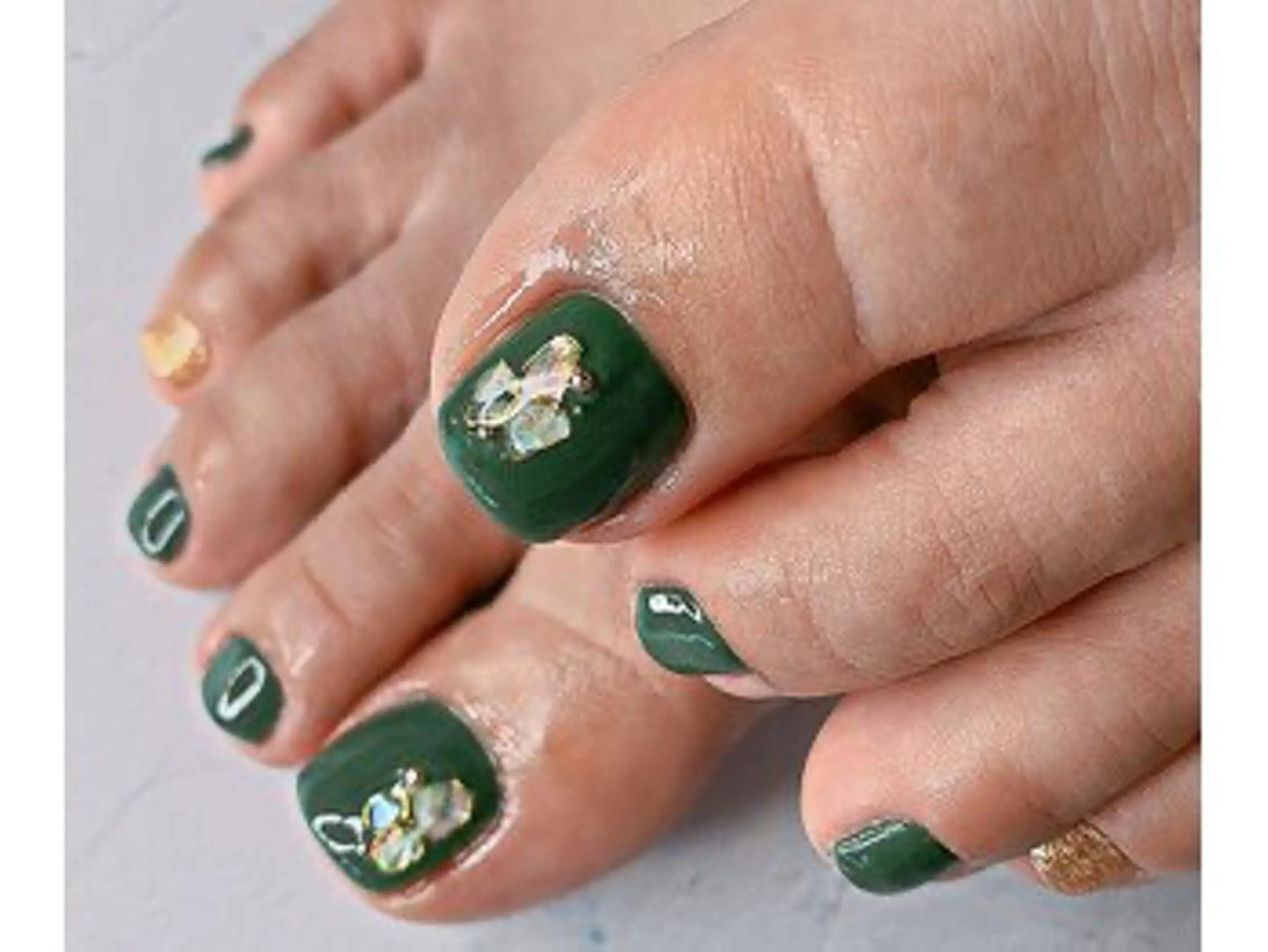 ネイル フットネイル BABELバベル所属・江戸川橋✨BABEL 【バベル】大人可愛いのネイルデザイン