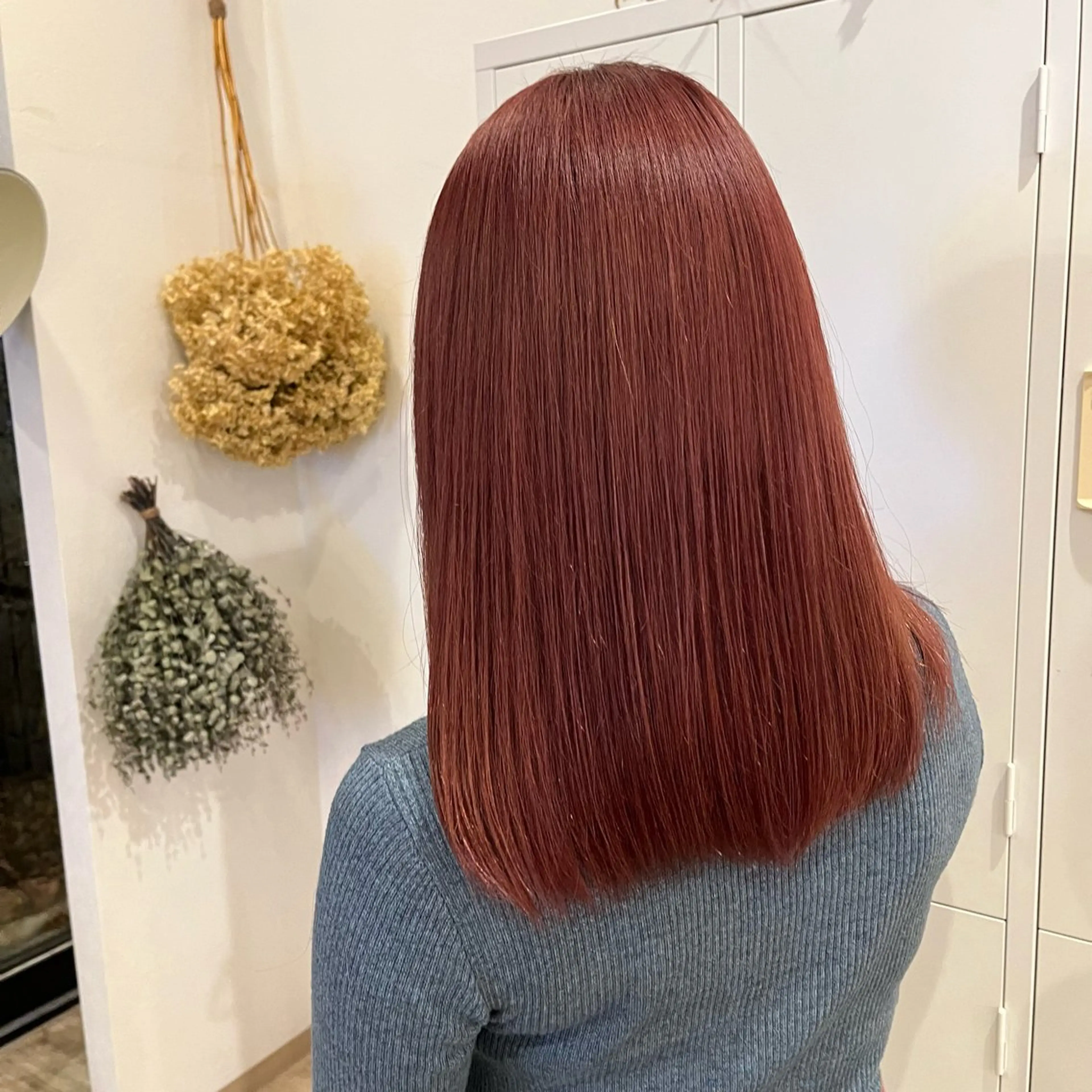 セミロング カラー 【本陣】カット モデル/朝岡 慧のヘアスタイル