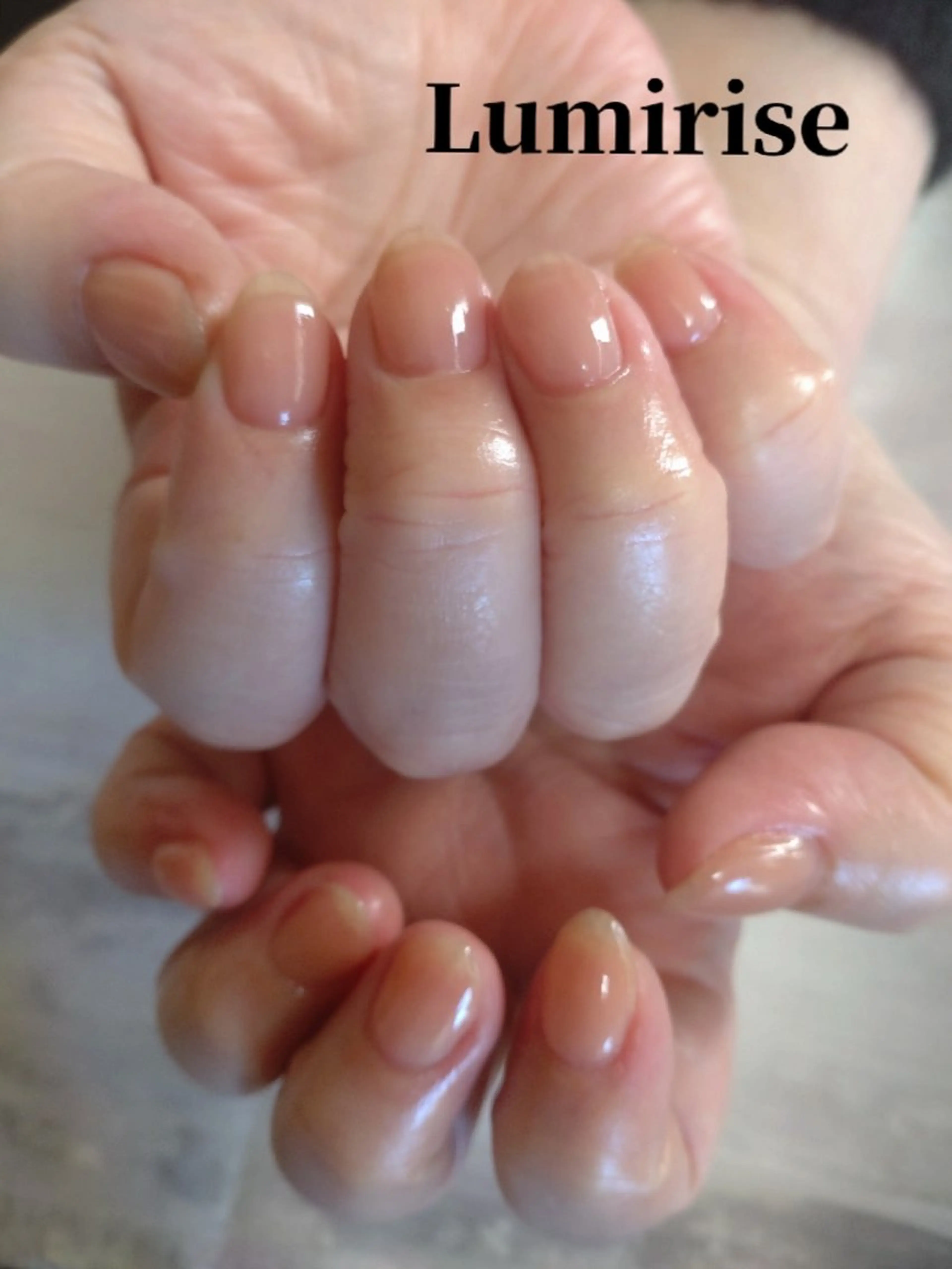 ネイル ワンカラーネイル シンプルネイル Lumirise所属・山部 菜美子のネイルデザイン