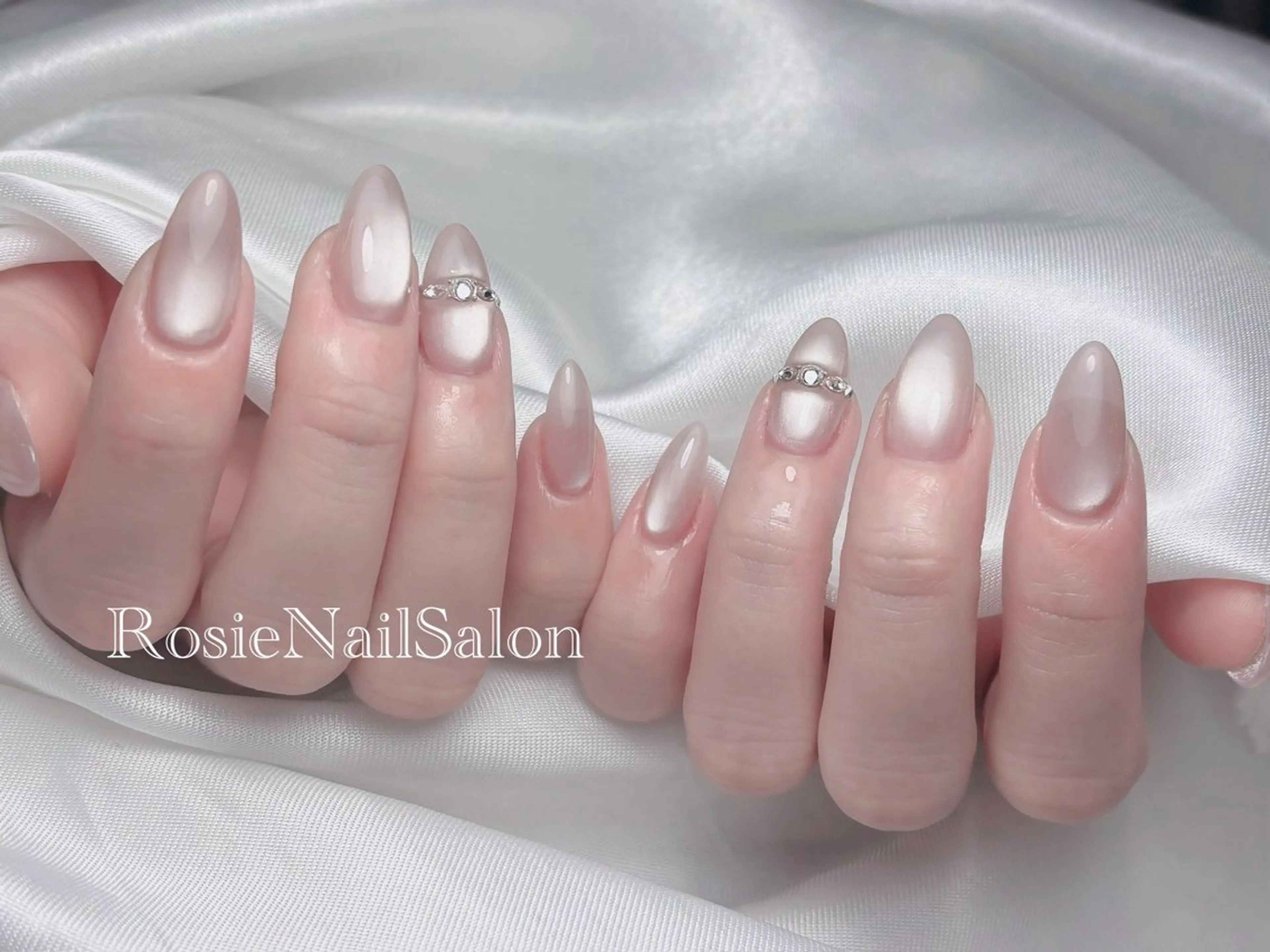 ネイル Rosie Nail サロン南越谷のネイルデザイン