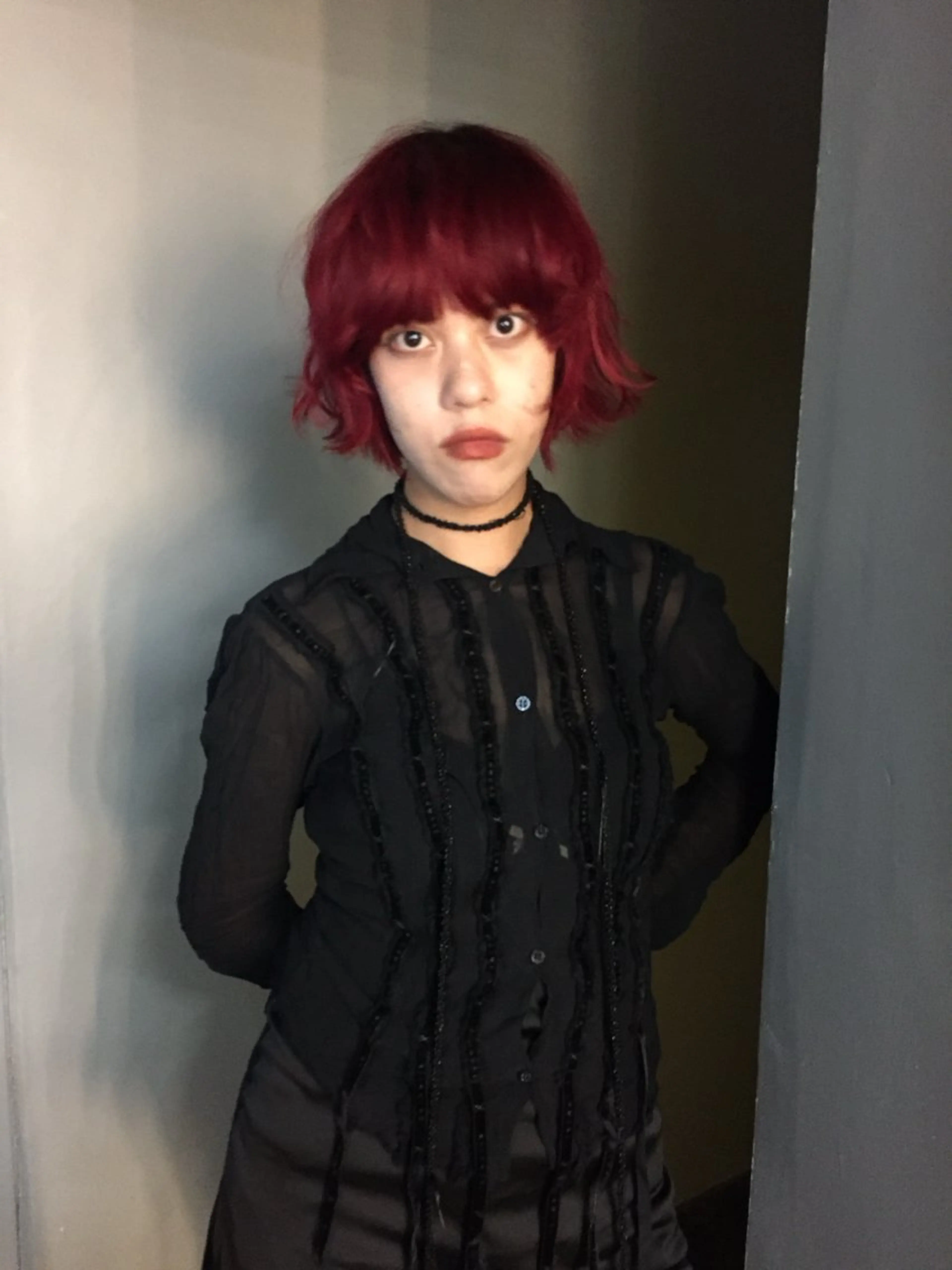 ミディアム カラー Haco＋所属・ウルフ/レイヤー Miinaのヘアスタイル