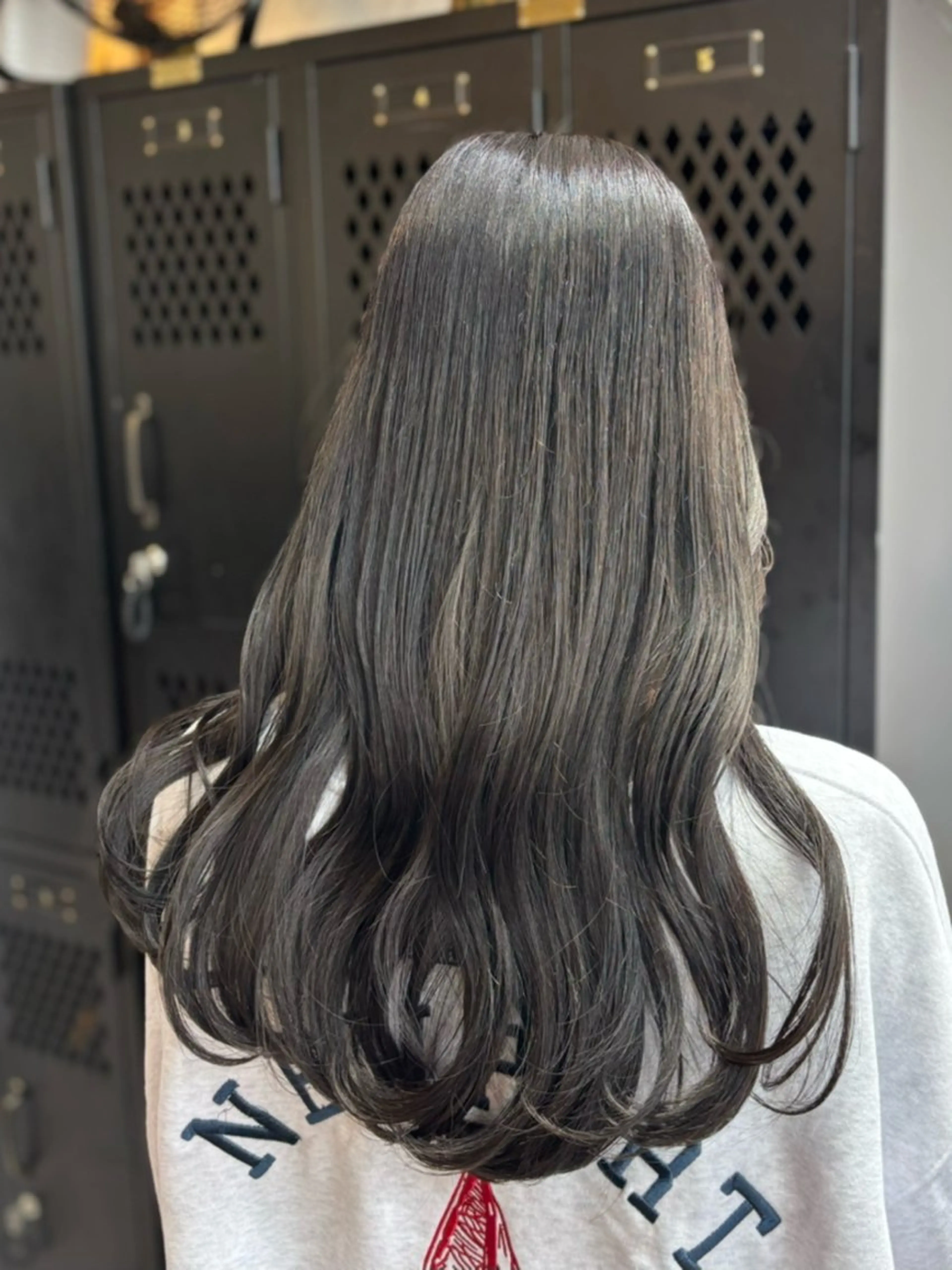 ロング カット ヘアカラー トリートメント 🫧透明感カラー 🫧maiのヘアスタイル