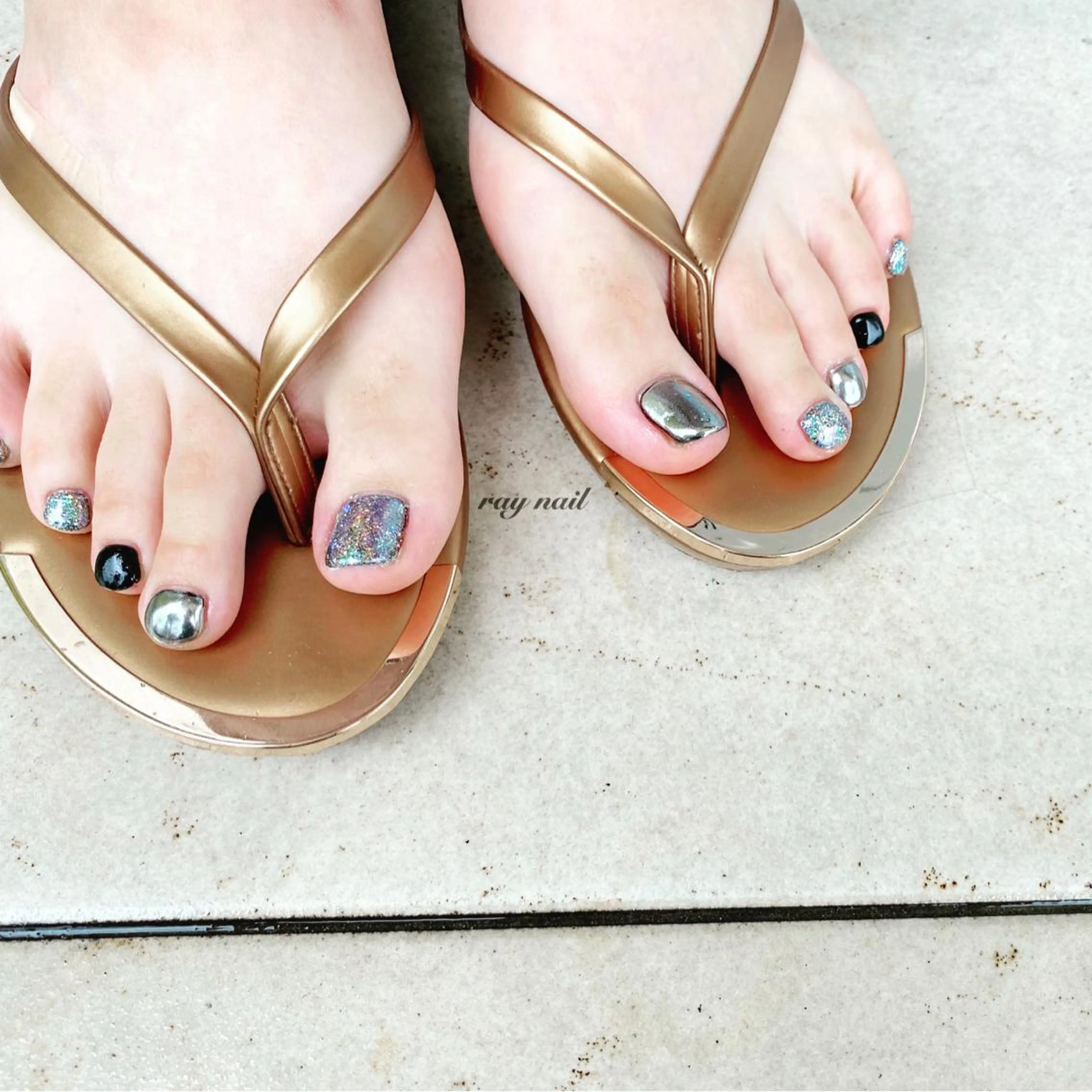 ご新規様◾︎フットジェルネイル　ワンカラーorラメグラ(オフケア込）の写真