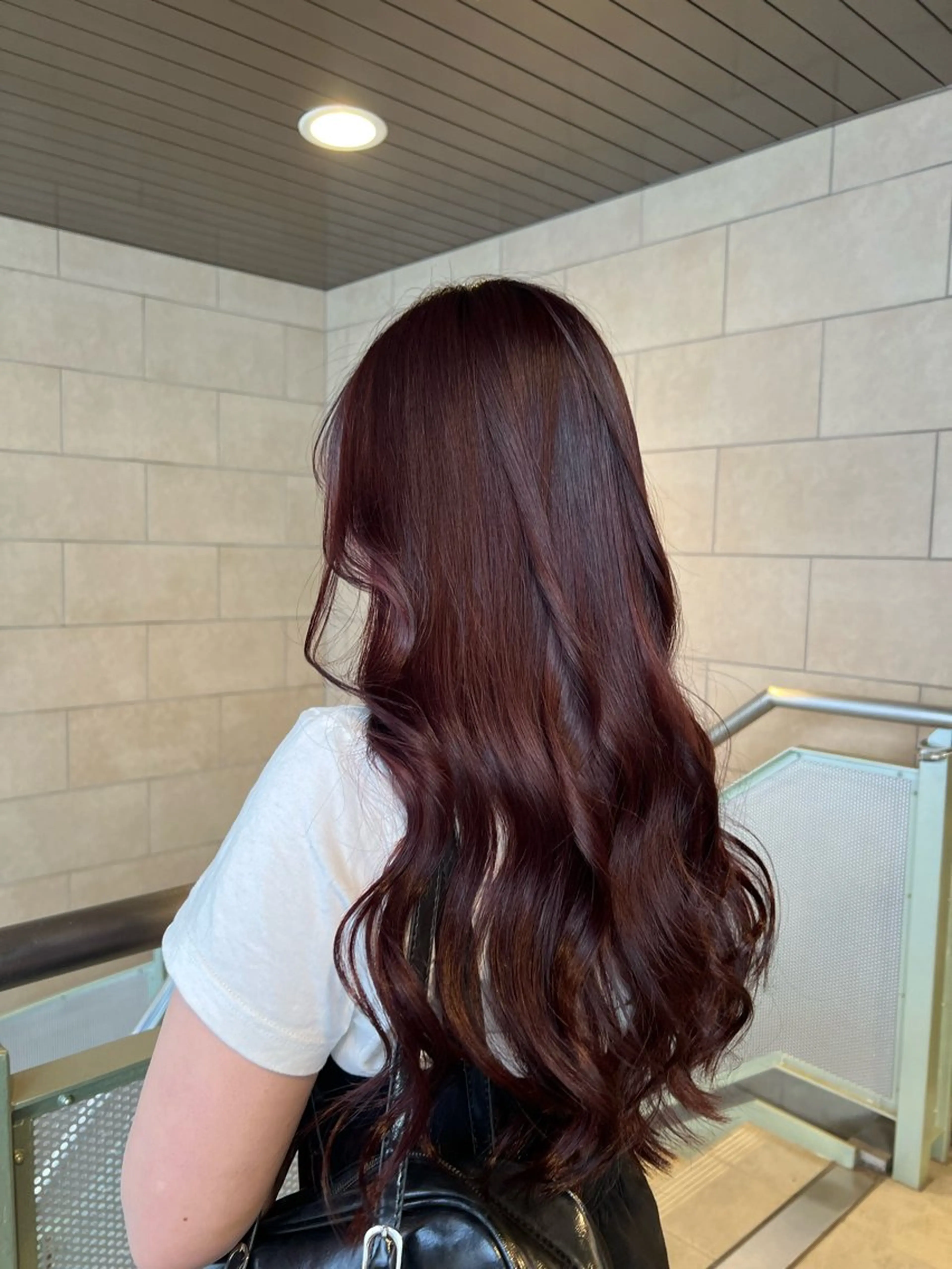 ロング カラー 久永 菫のヘアスタイル