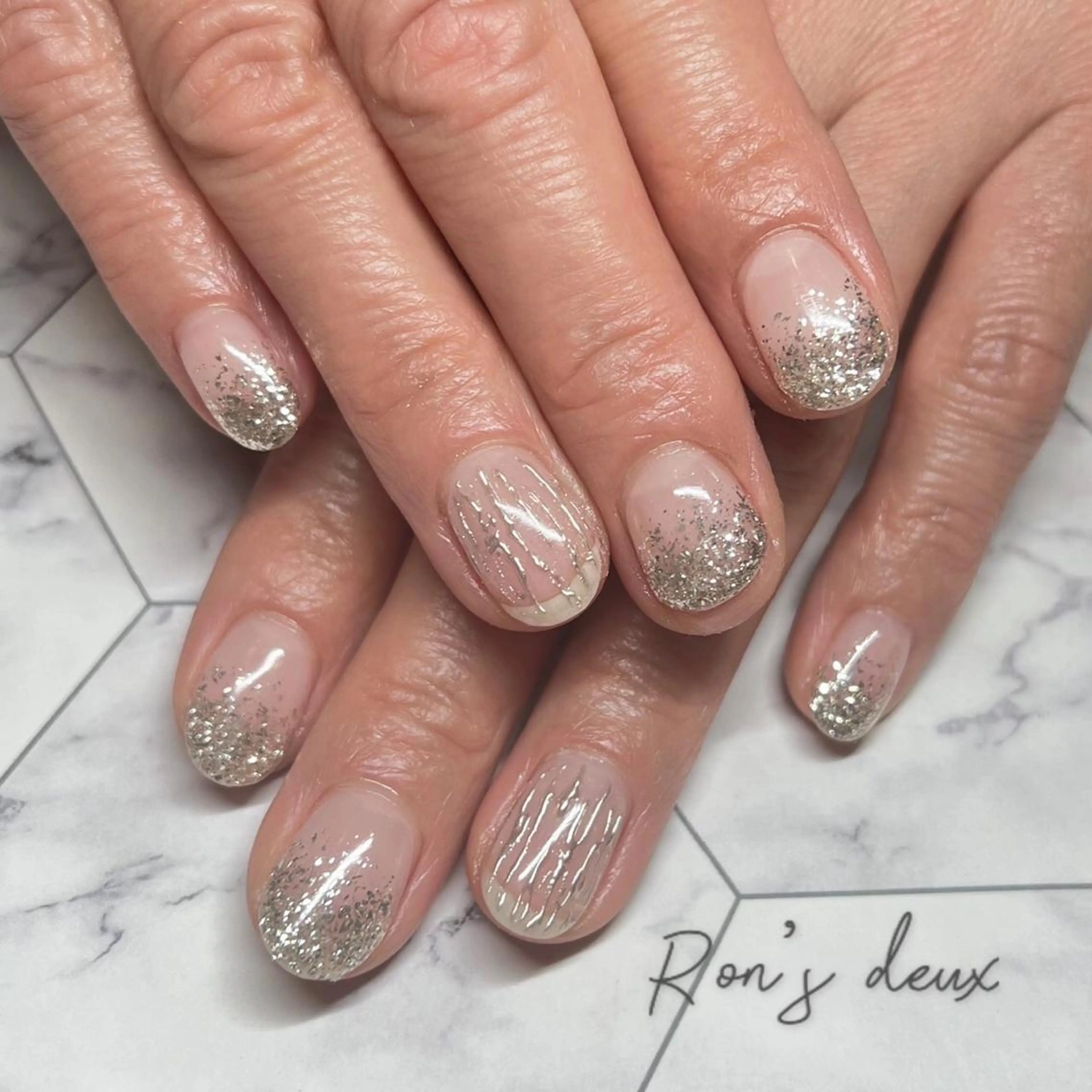 ネイル Ron's 成田のネイルデザイン