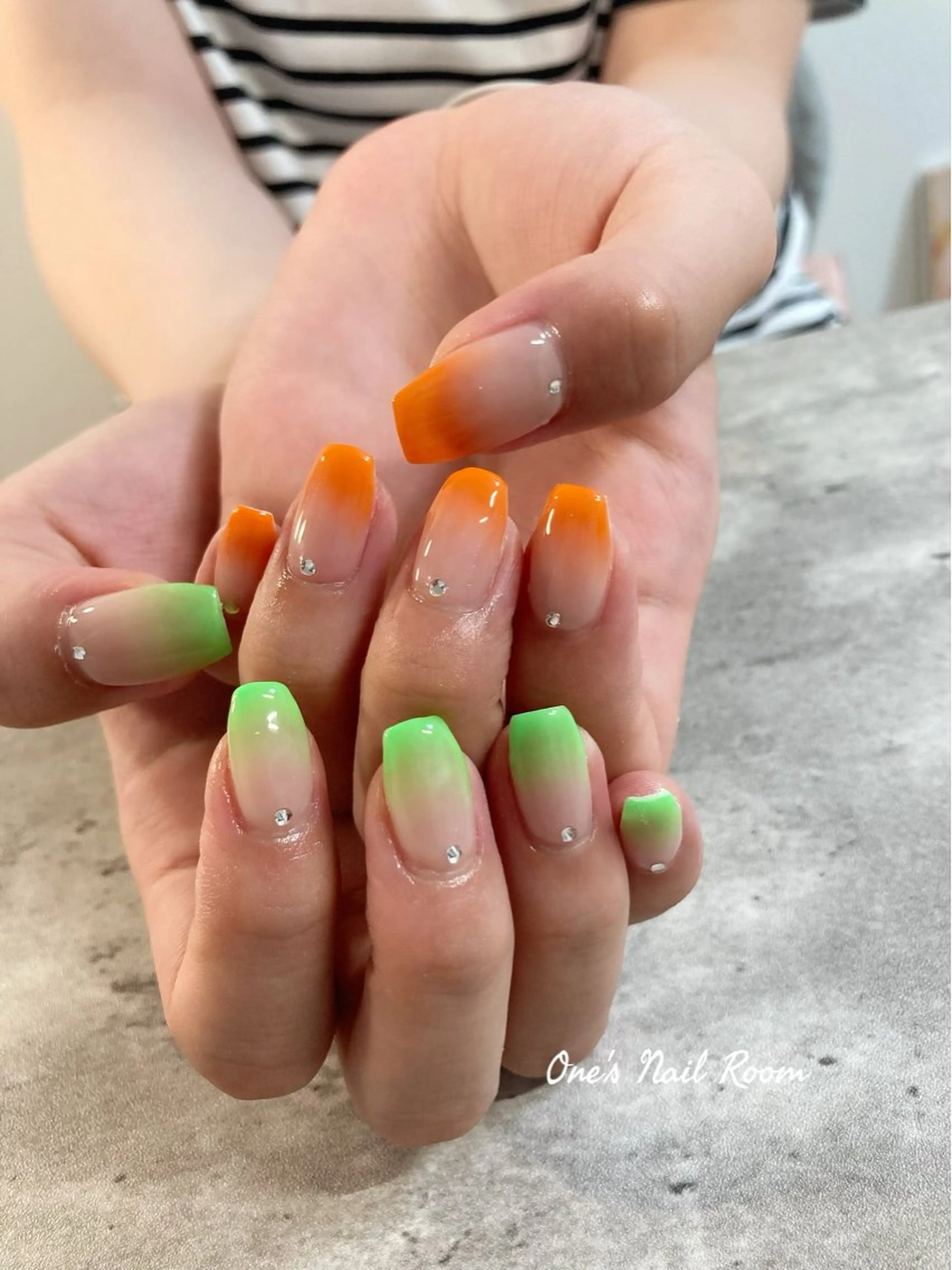 ネイル ハンドネイル One's Nail Roomのネイルデザイン