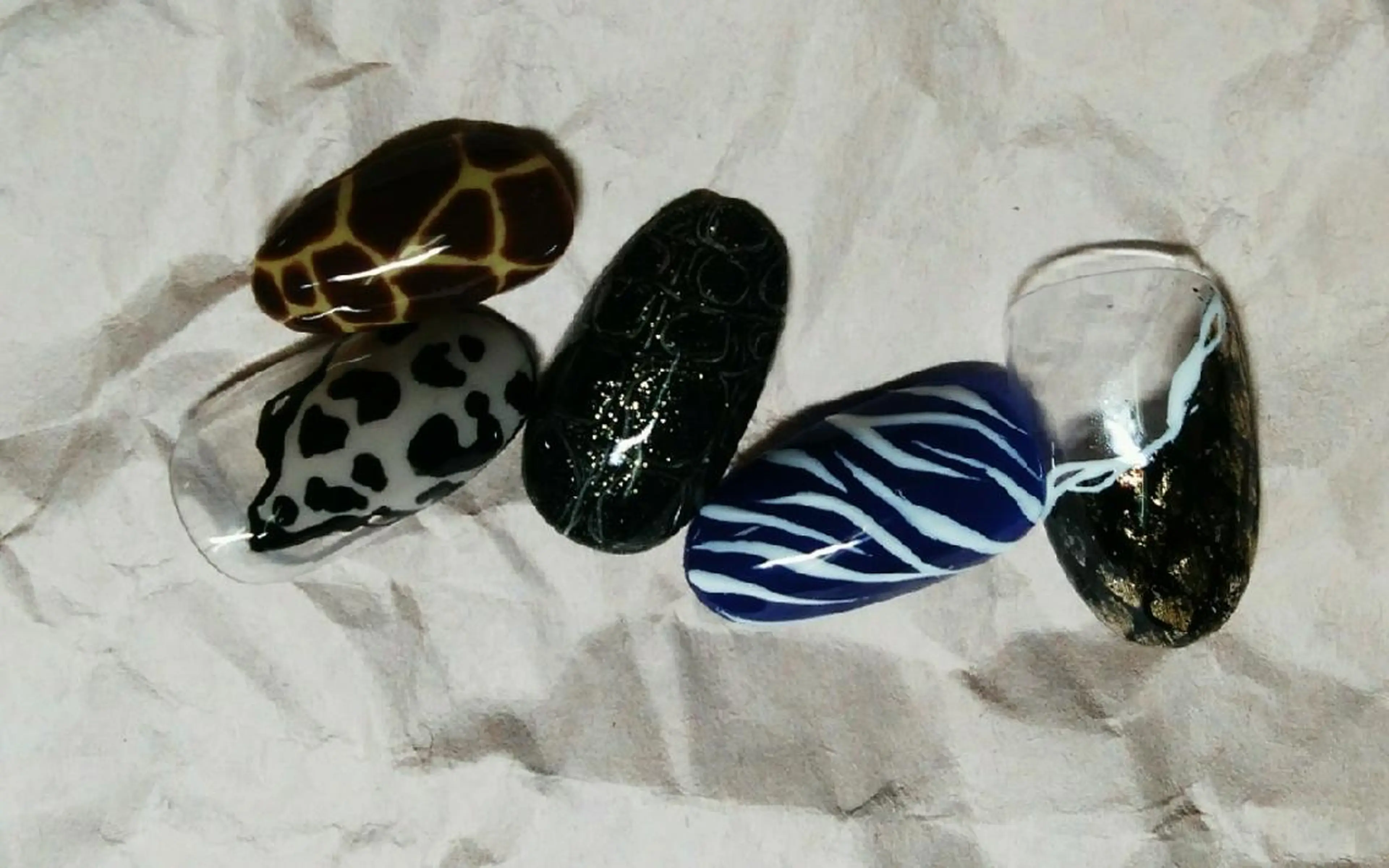 ネイル アニマル柄 ハンドネイル リラクゼーション＆ネイル仙殊~センジュ~所属・senju 　のネイルデザイン