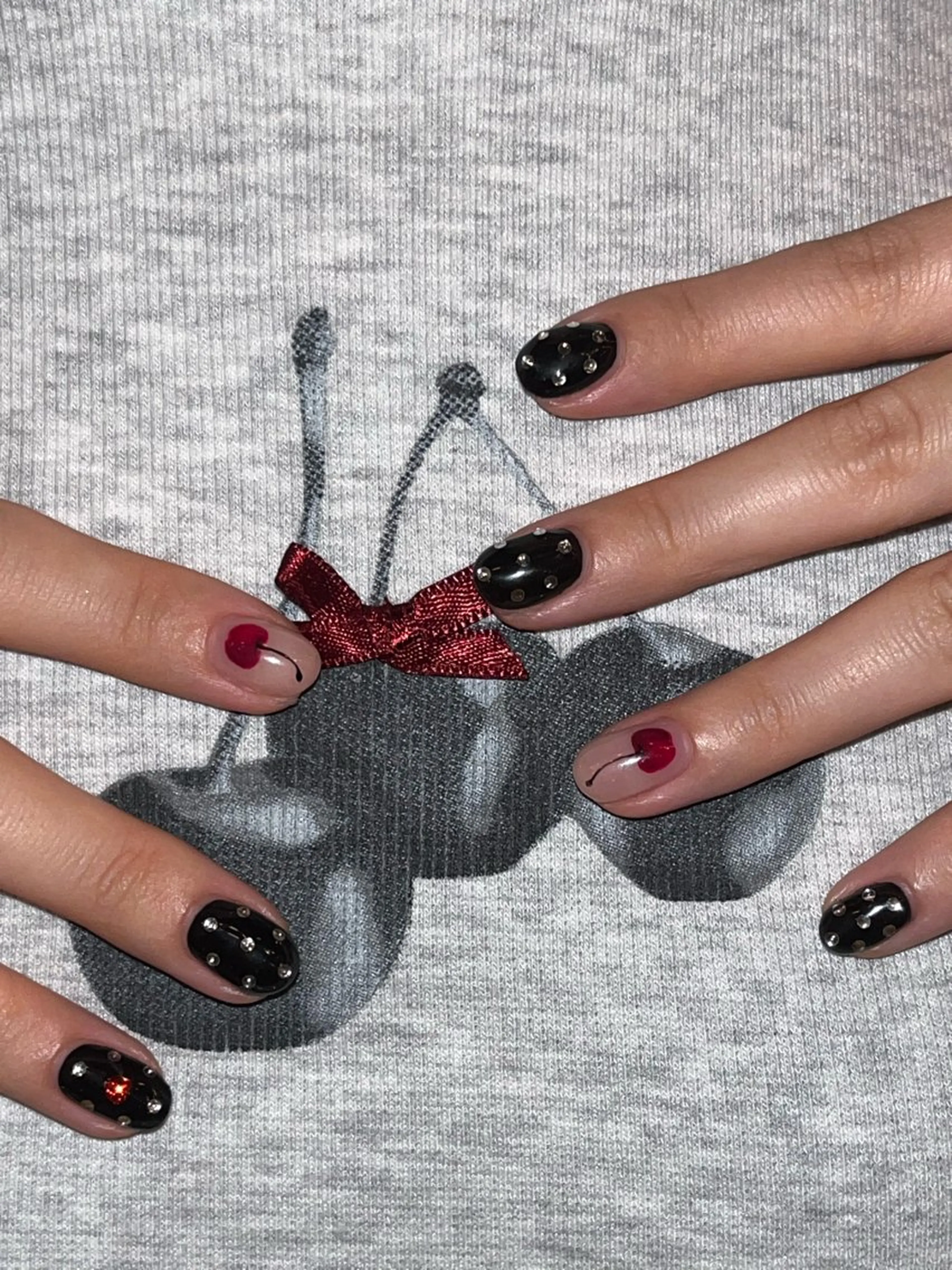 ネイル 文 /個性派ネイルのネイルデザイン