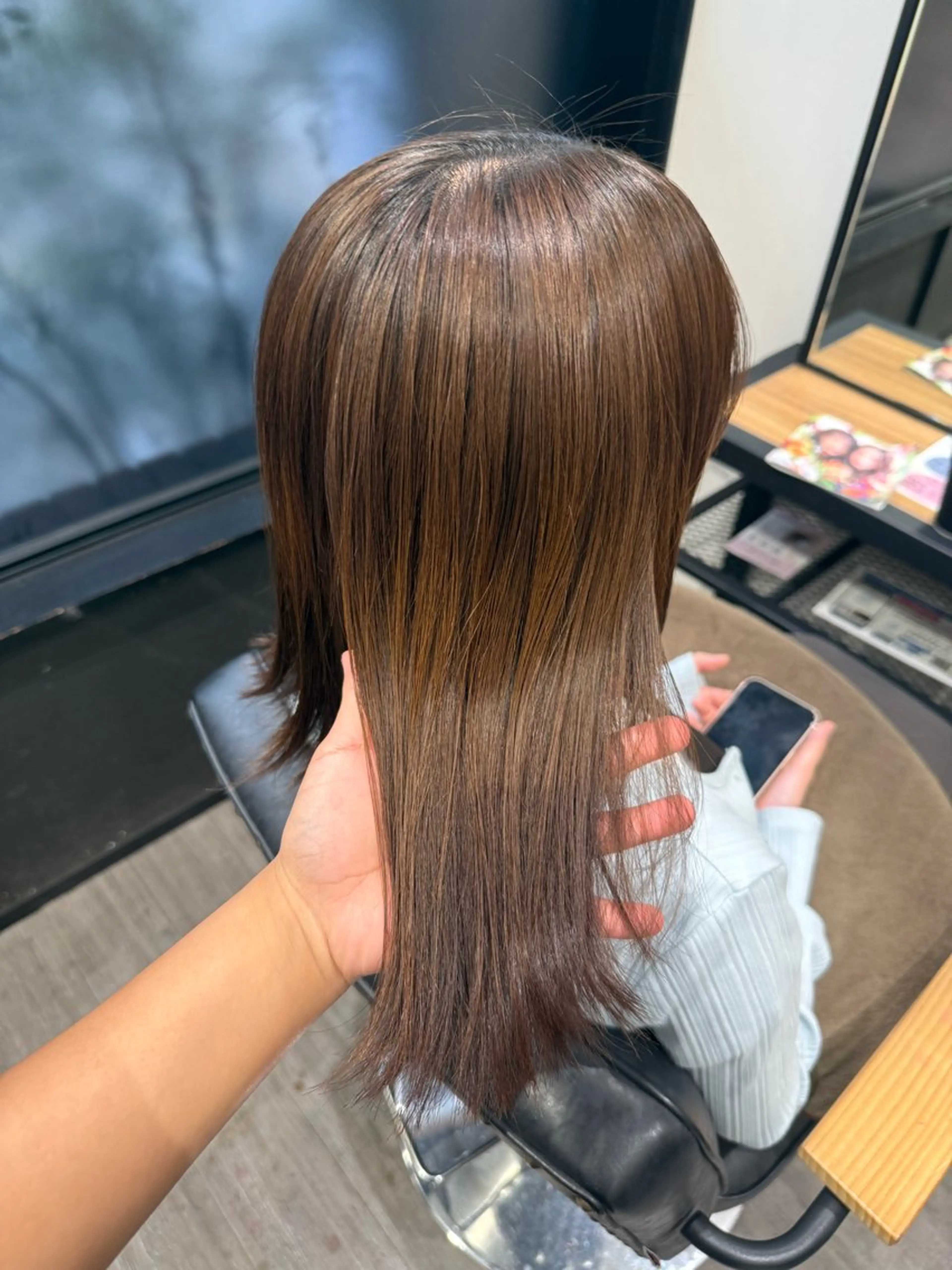 ミディアム パーマ 酸性ストレート ストレートパーマ カット 縮毛矯正 トリートメント 艶髪レイヤー上田 紗也🇰🇷💗のヘアスタイル