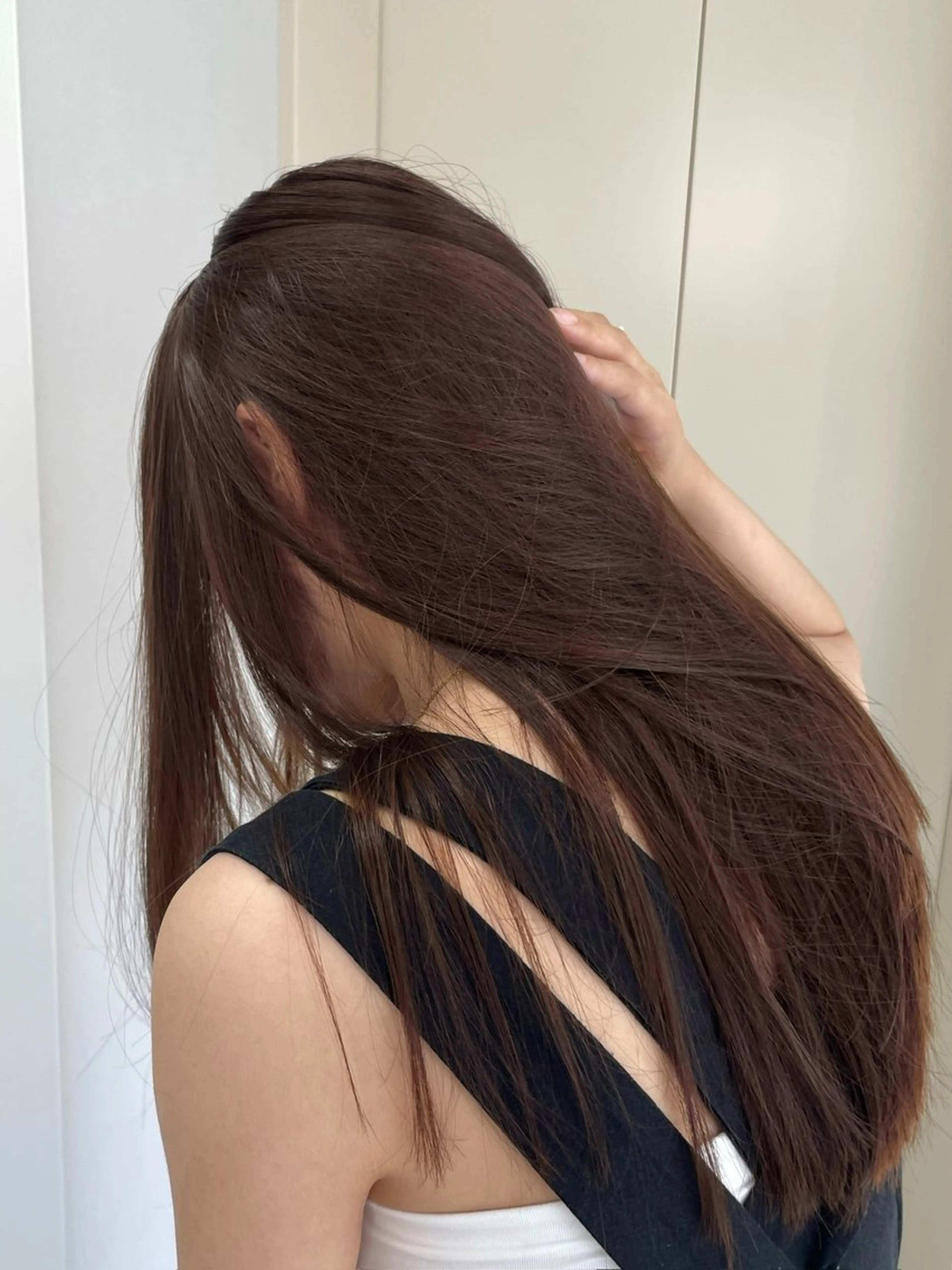 セミロング aoi🤎 透明感カラーのヘアスタイル