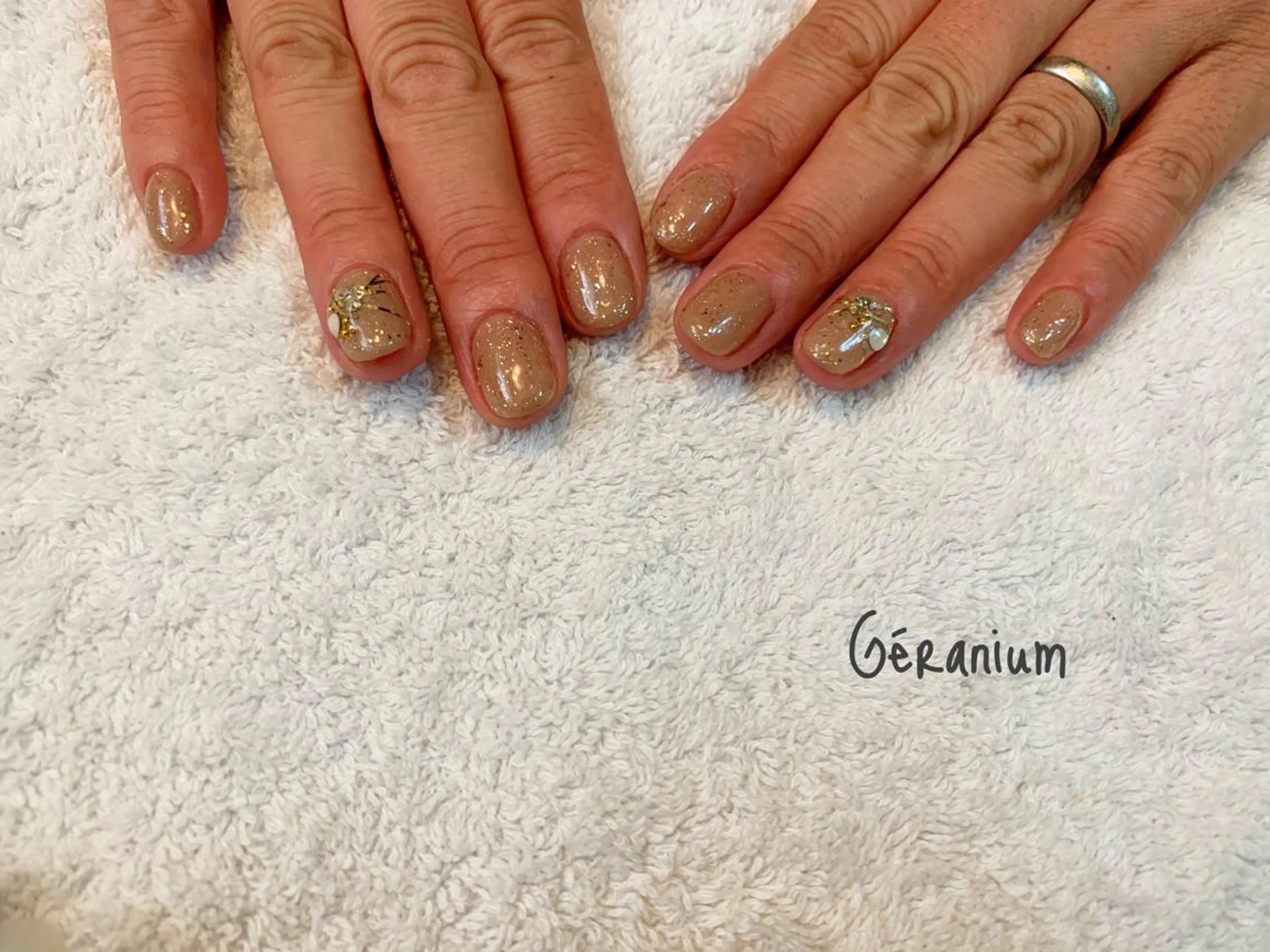 ネイル ハンドネイル フットネイル GéRanium Harukaのネイルデザイン