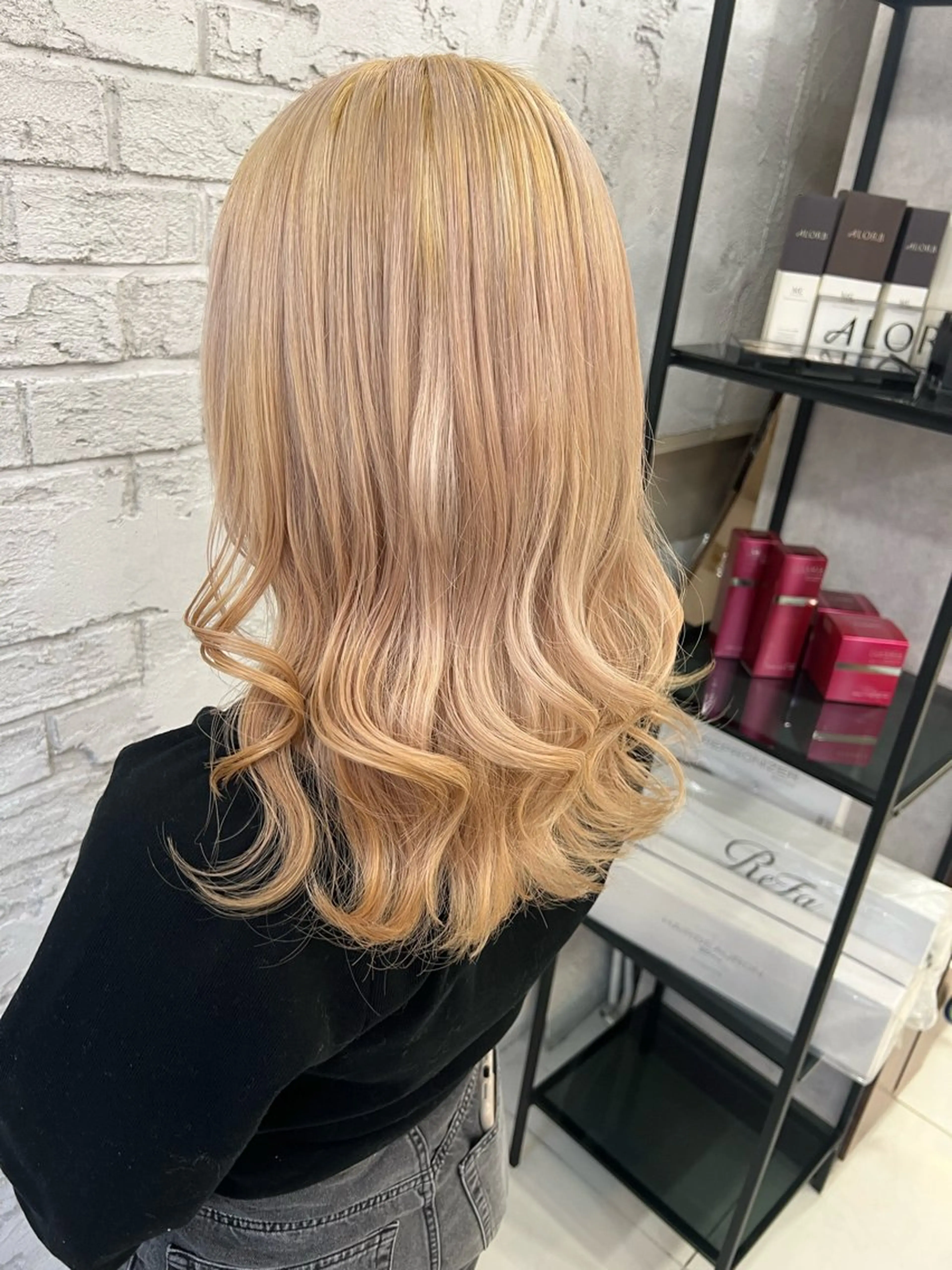 セミロング ヘアカラー エクステ＆艶カラー 🎀YURINA🎀のヘアスタイル