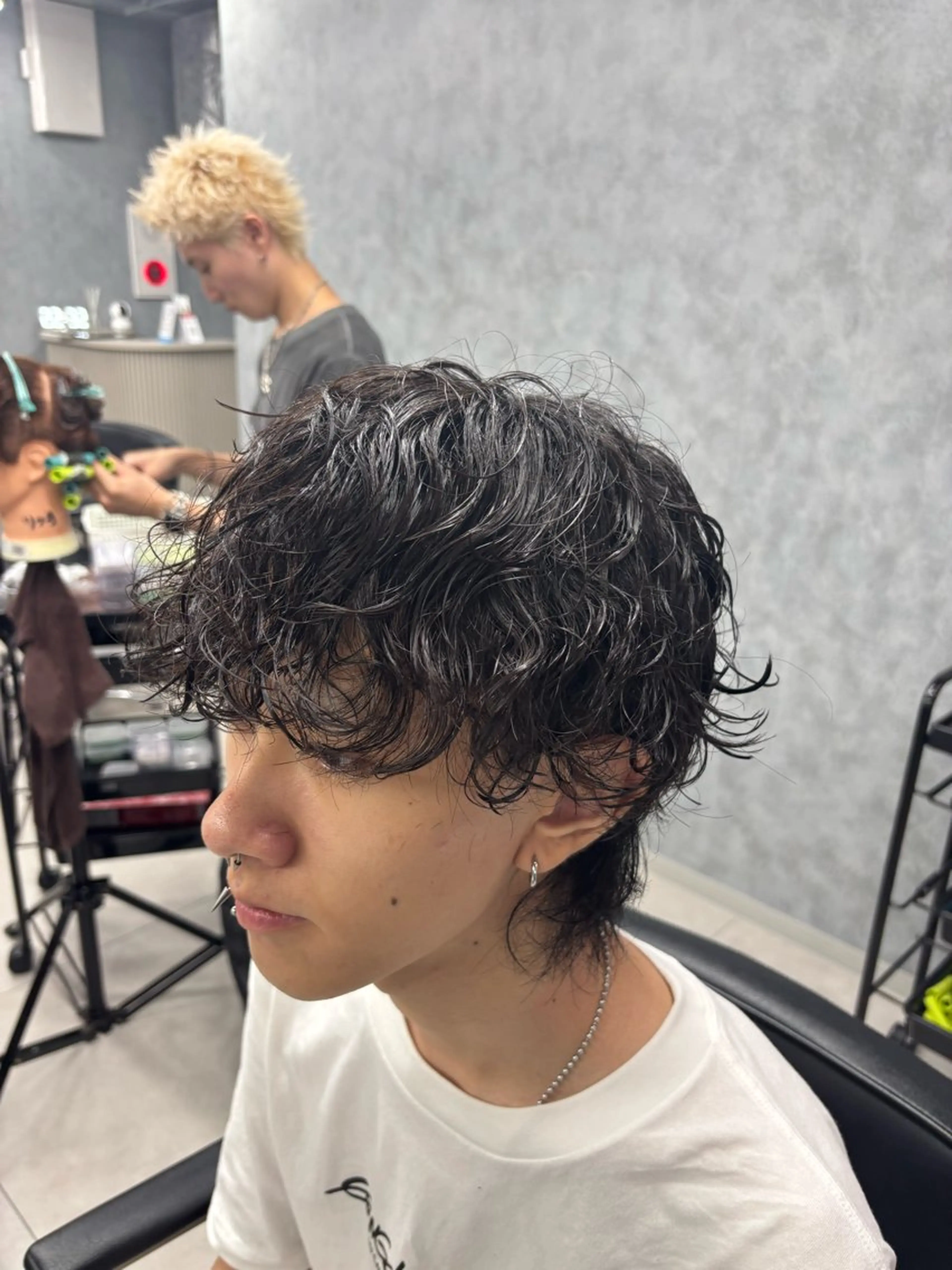 パーマ メンズ パーマ シャドウ/フェザー パーマメンズりつきのヘアスタイル