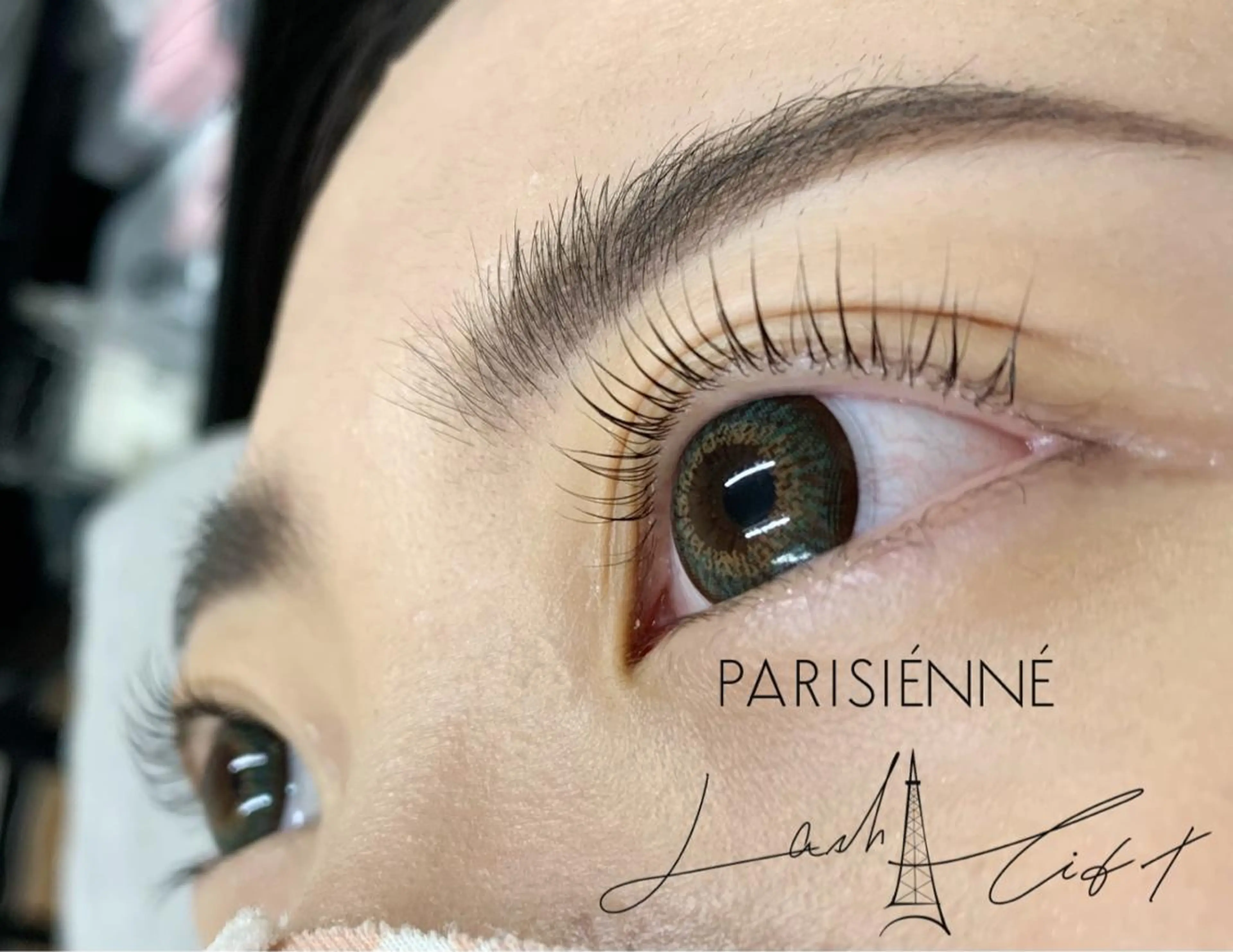 マツエク・マツパ パリジェンヌラッシュリフト mulier所属・mulier 平松のマツエク・マツパデザイン