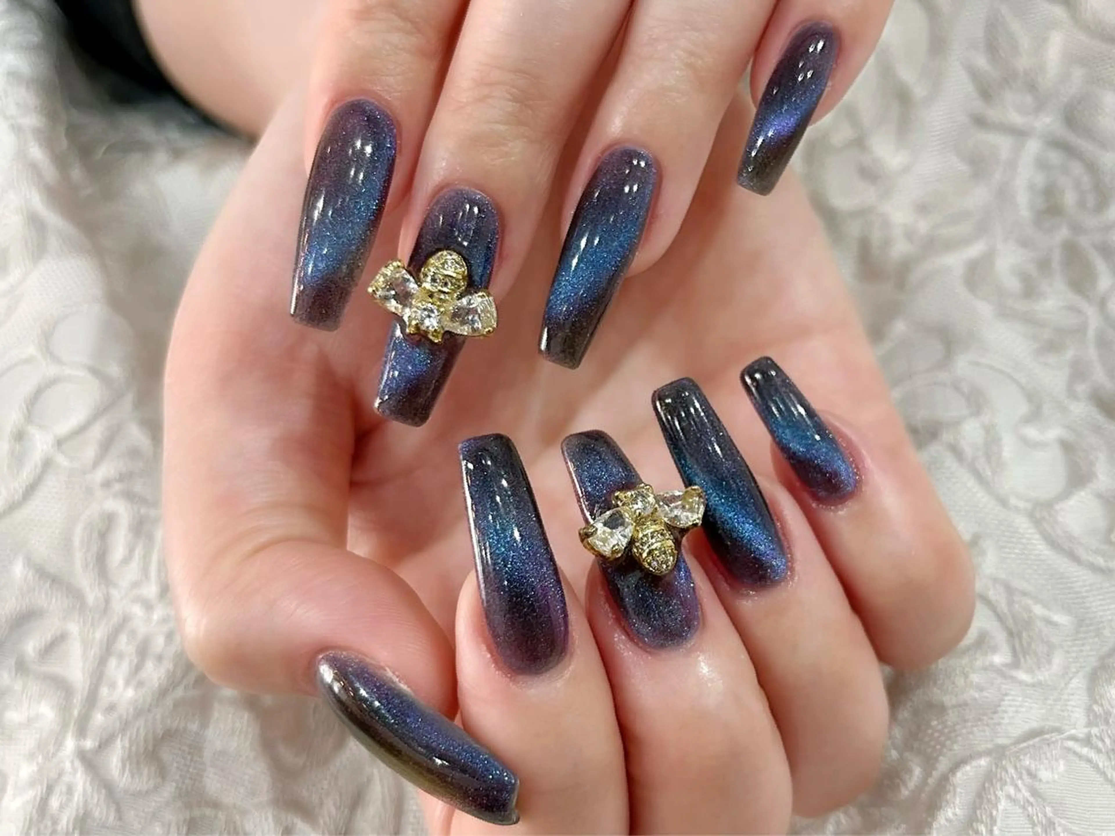 ネイル nailsalon Mirrorのネイルデザイン