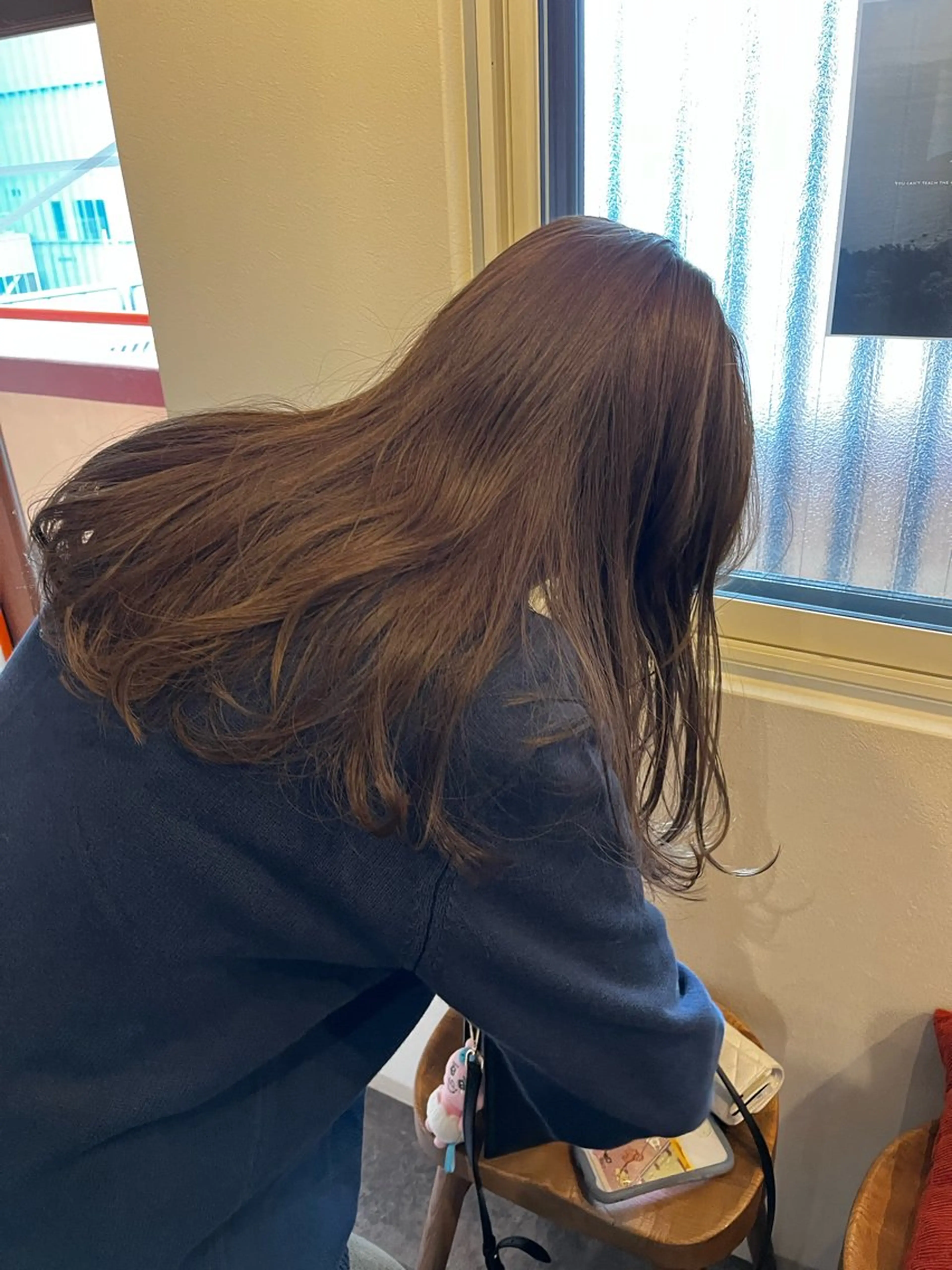 セミロング 伊藤 由季のヘアスタイル