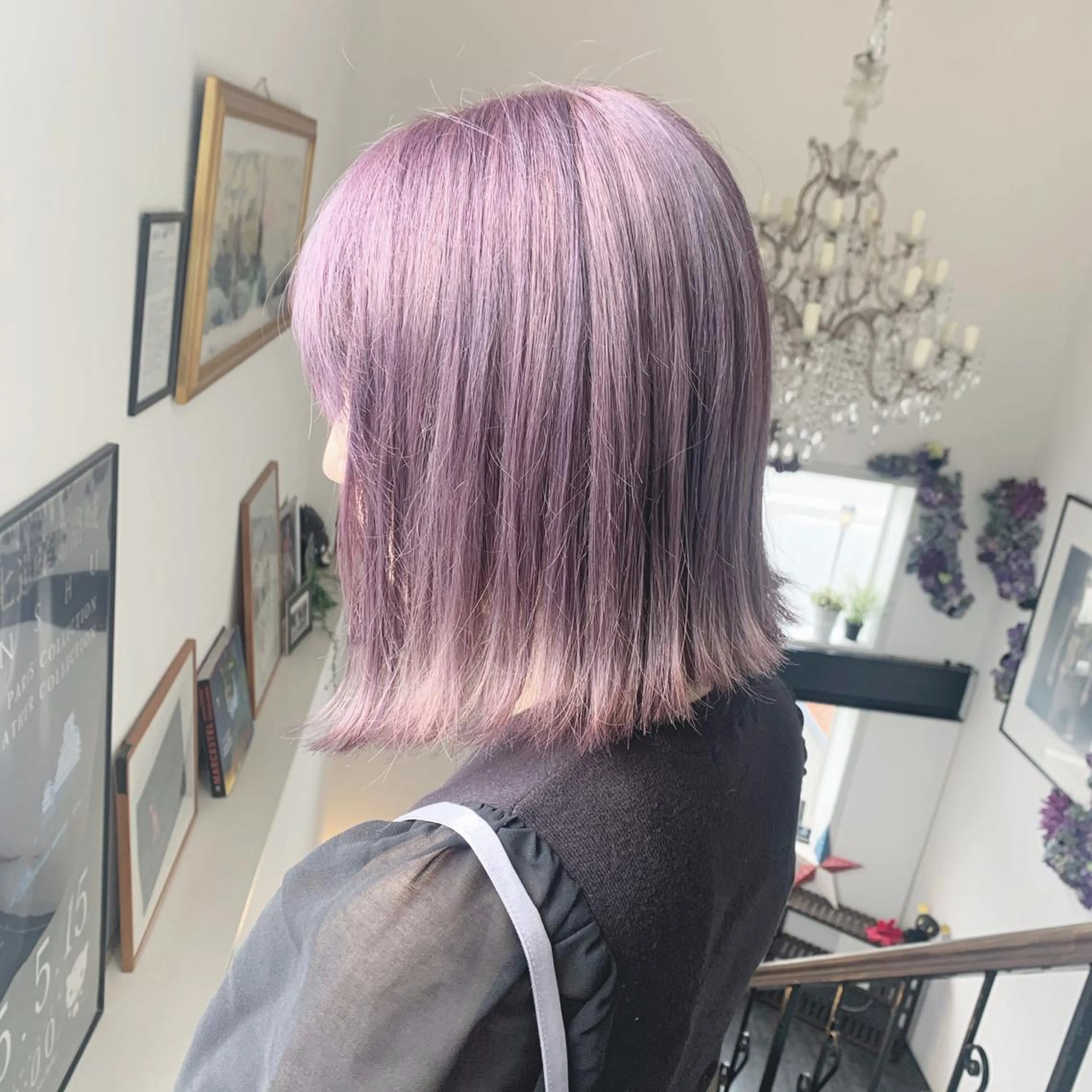 ミディアム カラー バイオレットカラー ヘアカラー 袴田 伊代のヘアスタイル