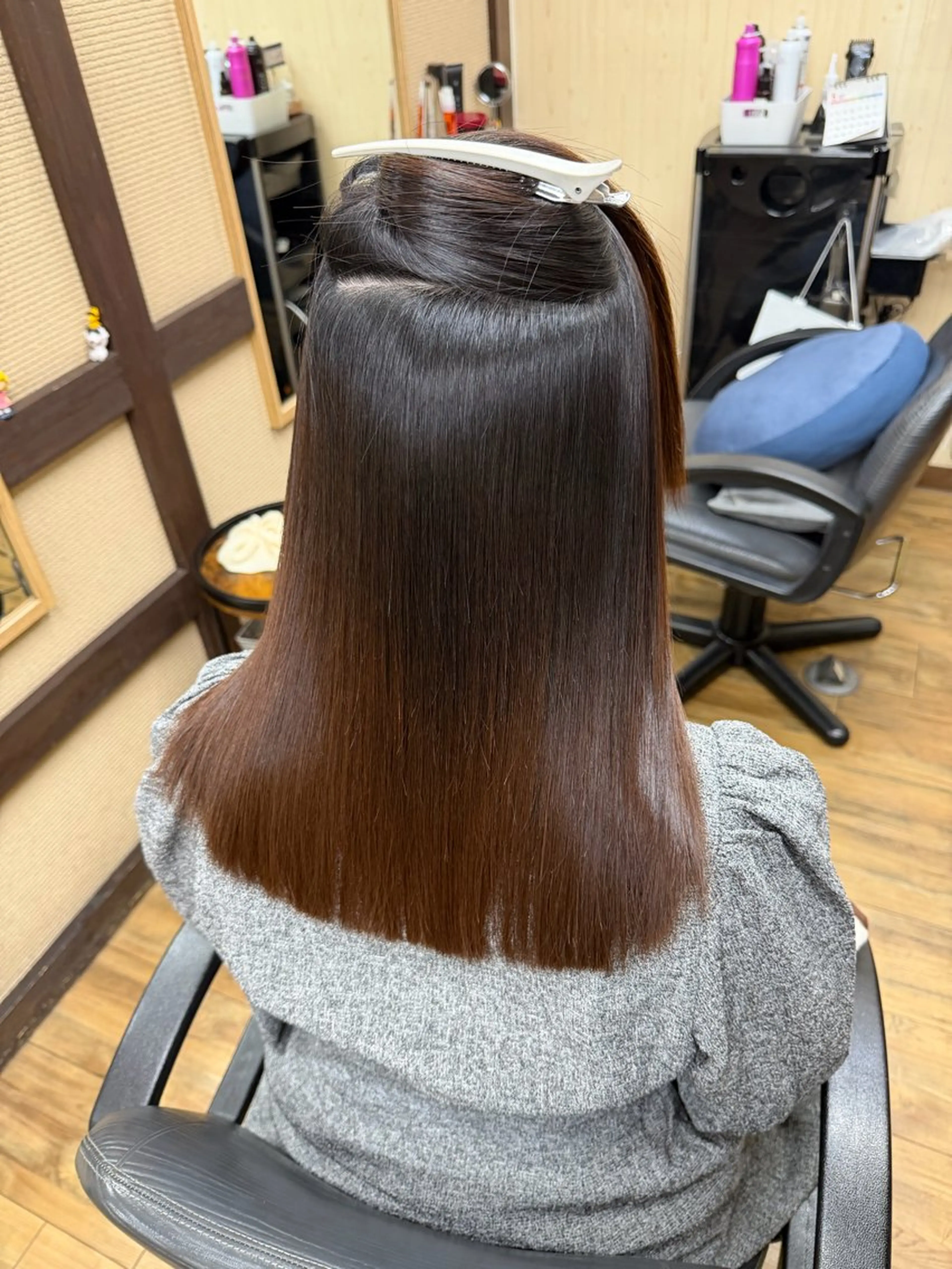 ロング パーマ カット 縮毛矯正 トリートメント みやたゆうき 髪質改善講師のヘアスタイル