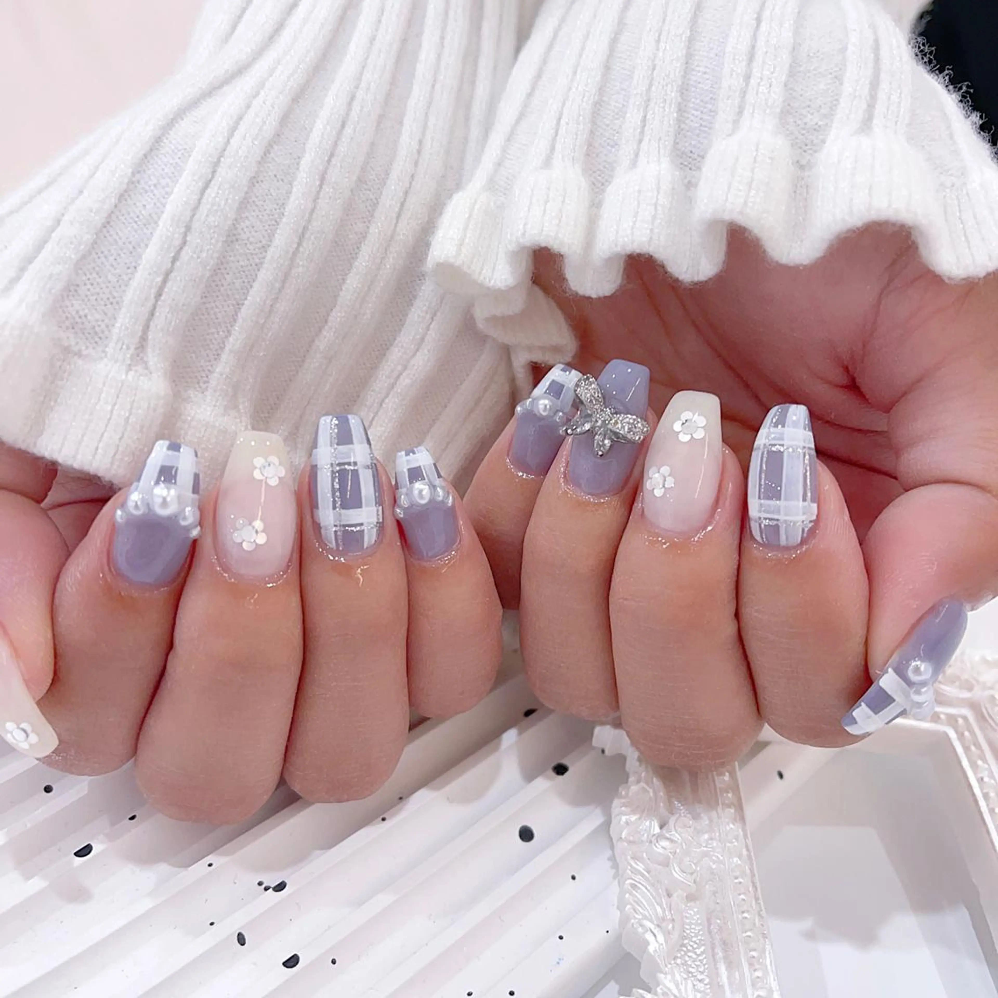 ネイル ハンドネイル FLY Nail Salonのネイルデザイン