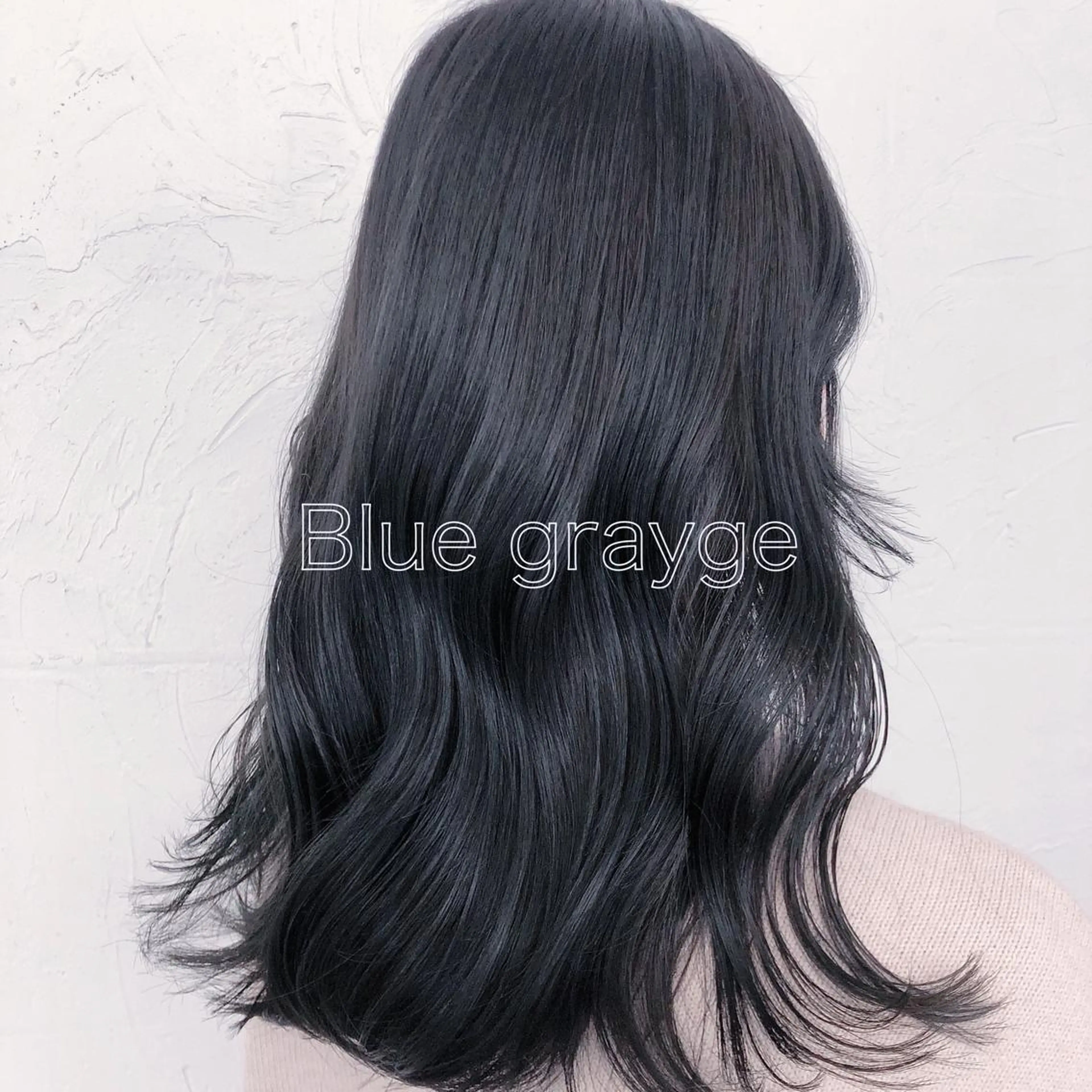 セミロング カラー ヘアアレンジ ネイル マツエク・マツパ ヘアカラー トリートメント ヘッドスパ ヘアセット 韓国レイヤー🕊️ 柔らかベージュ🧸のヘアスタイル