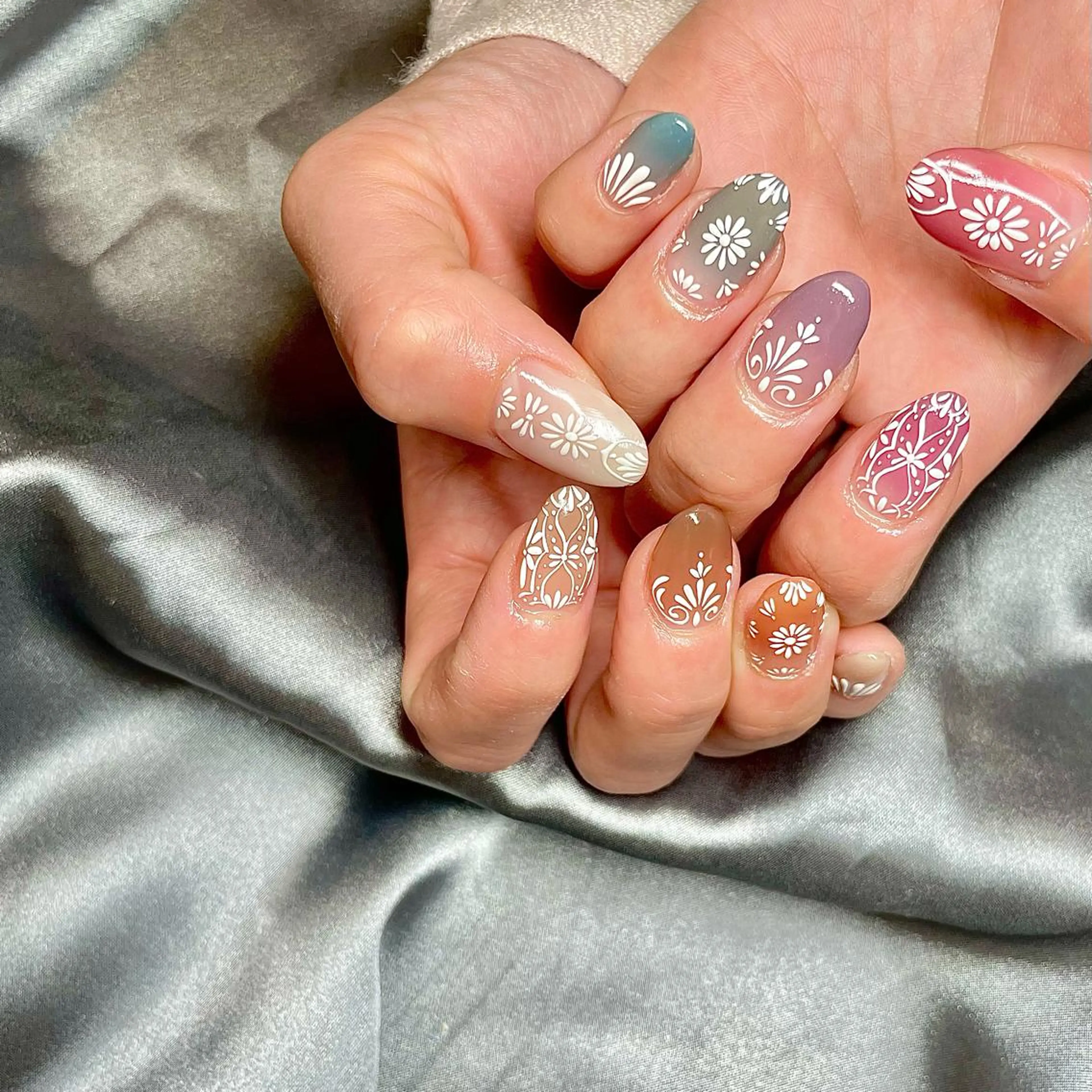 ミディアム カラー パーマ ヘアアレンジ メンズ キッズ ネイル マツエク・マツパ アイブロウ アートネイル nail&eye Aoのマツエク・マツパデザイン