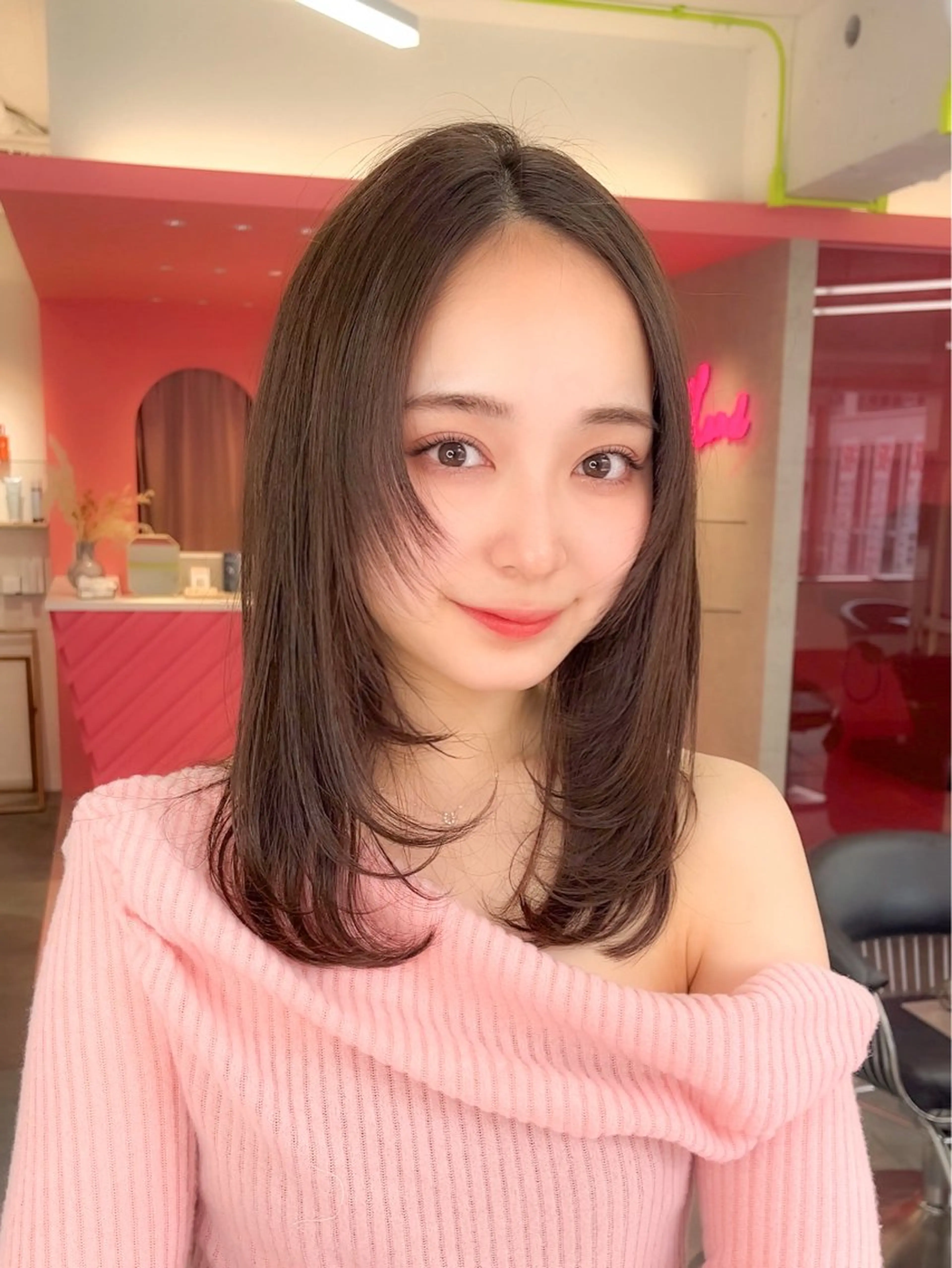 ミディアム 山崎/ボブ縮毛矯正 レイヤー髪質改善のヘアスタイル