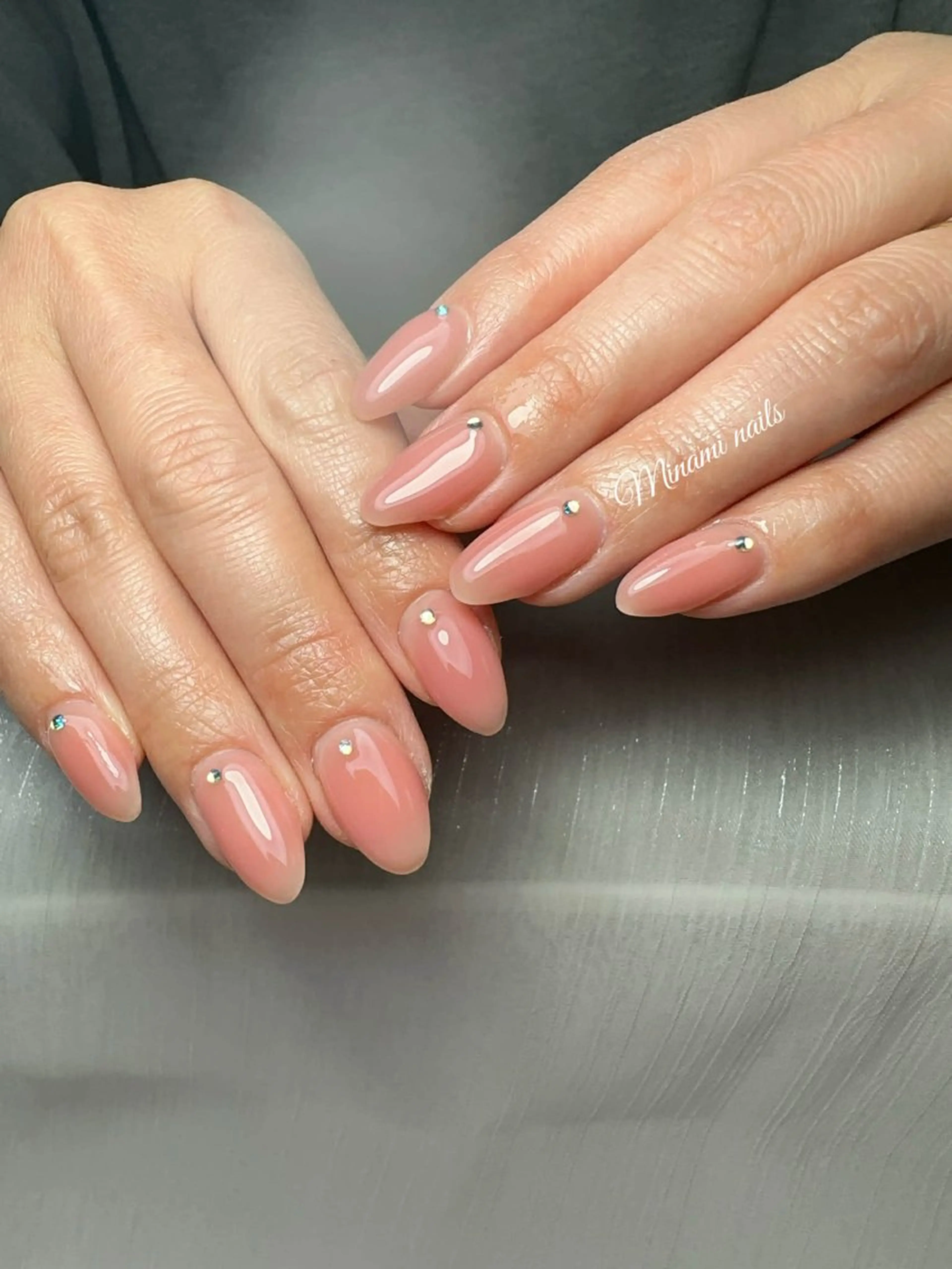 ネイル アートネイル オーロラネイル ガーリー キラキラネイル 韓国ネイル ハンドネイル Minami Nailsのネイルデザイン