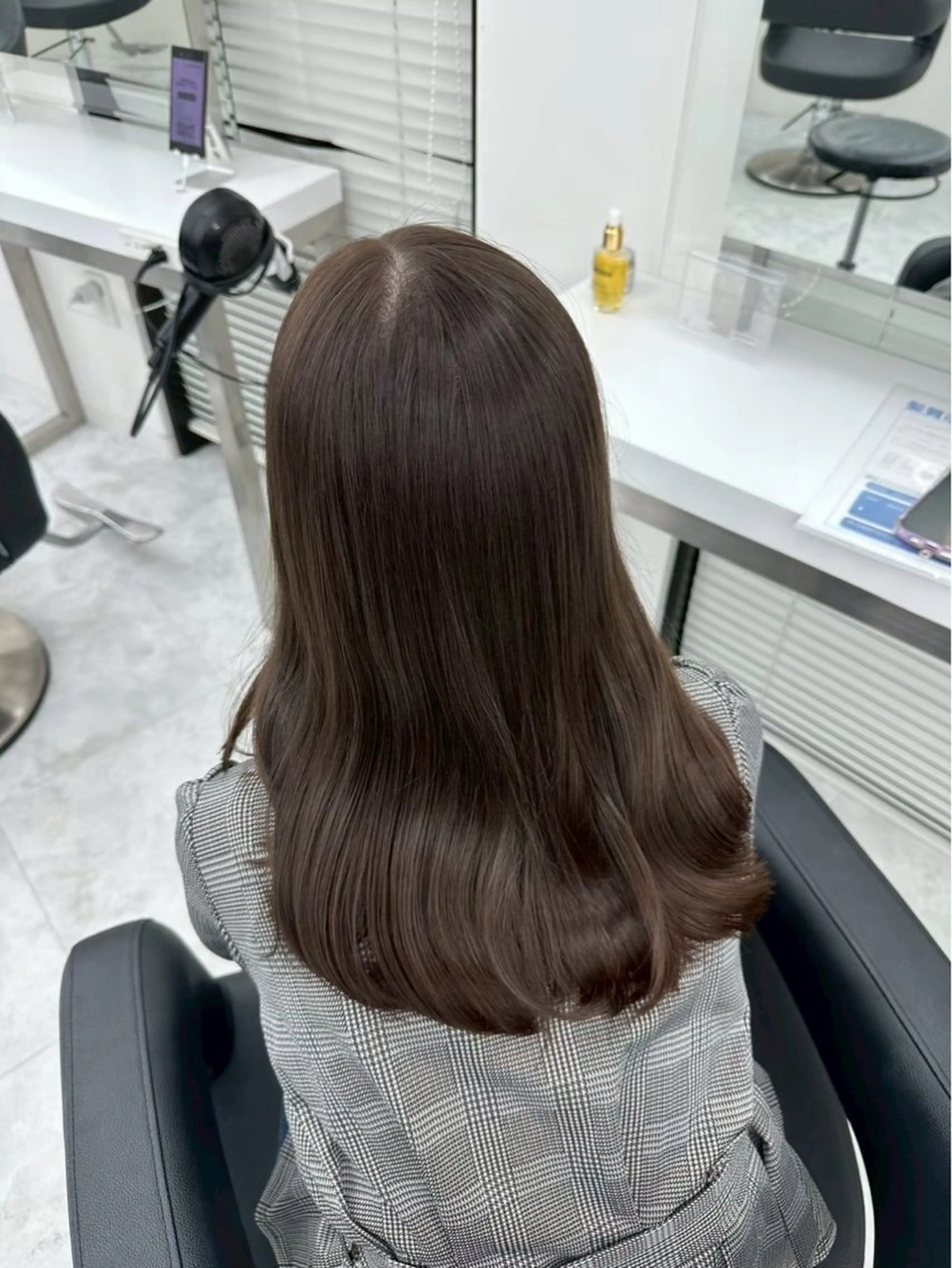 カラー ヘアカラー トリートメント 🤍Mei🤍赤み消 し透明感ツヤカラーのヘアスタイル