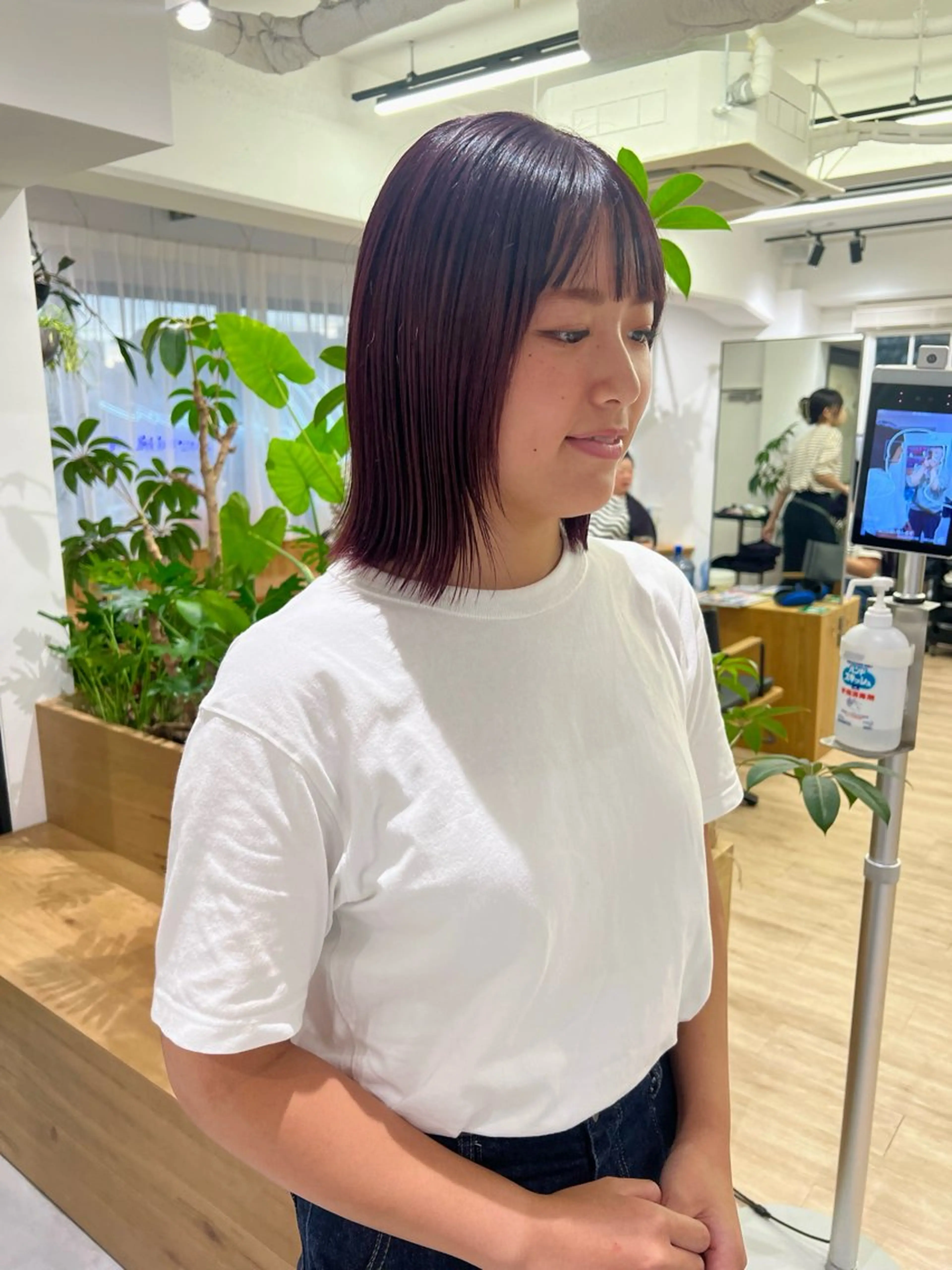 ミディアム カラー 田中 愛梨のヘアスタイル