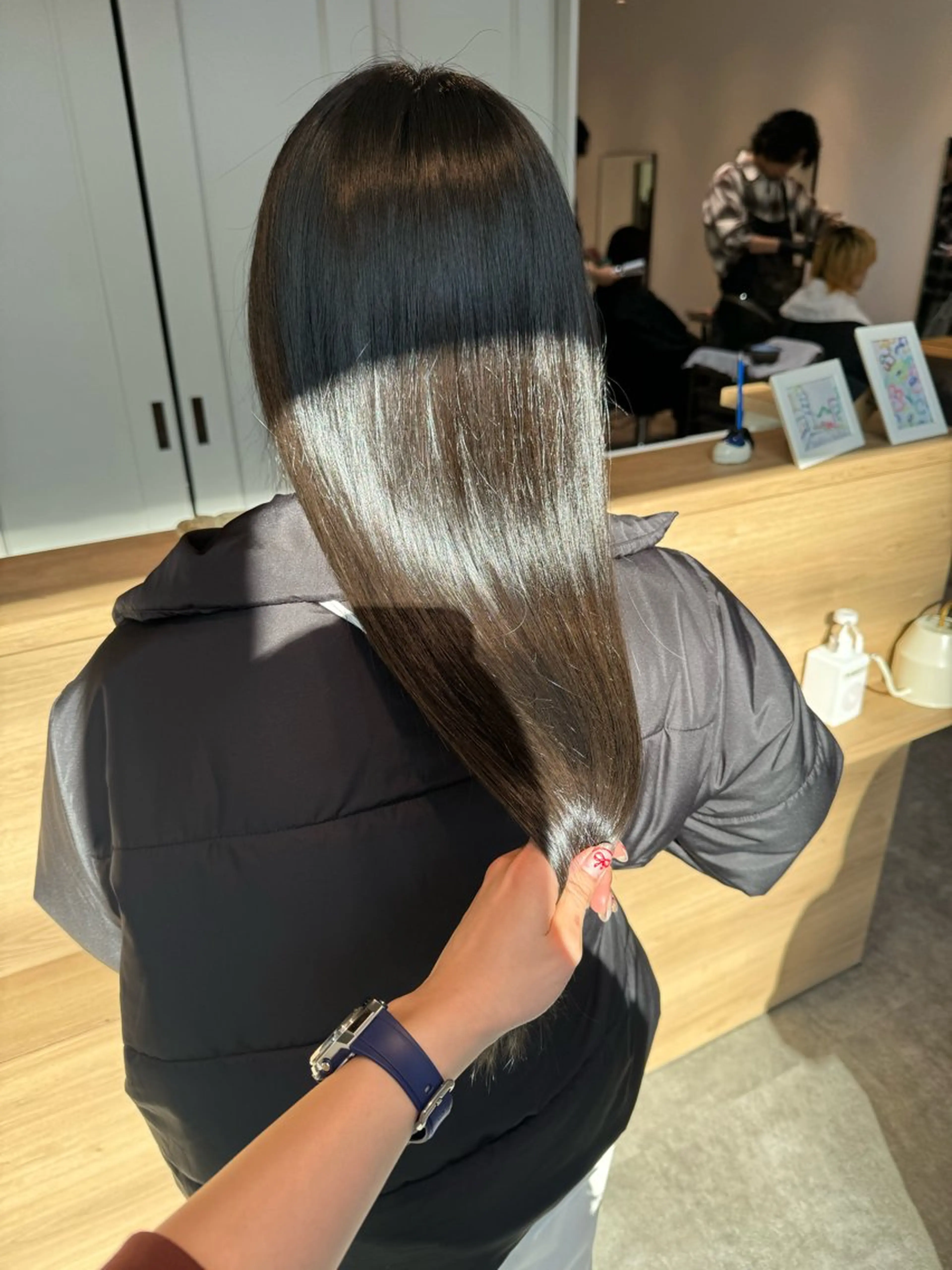 ロング カラー グレージュ カット ヘアカラー トリートメント オスズ 🎀´-のヘアスタイル